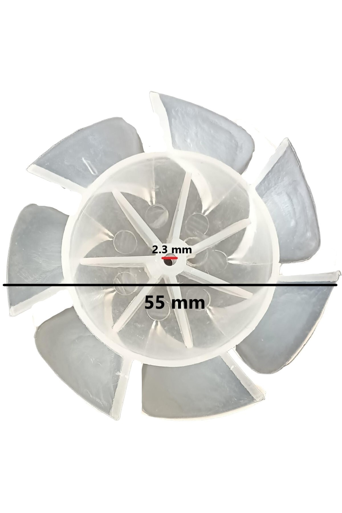 Beyaz arka plan üzerinde 8 kanatlı şeffaf fan, 55 mm genişliğinde.