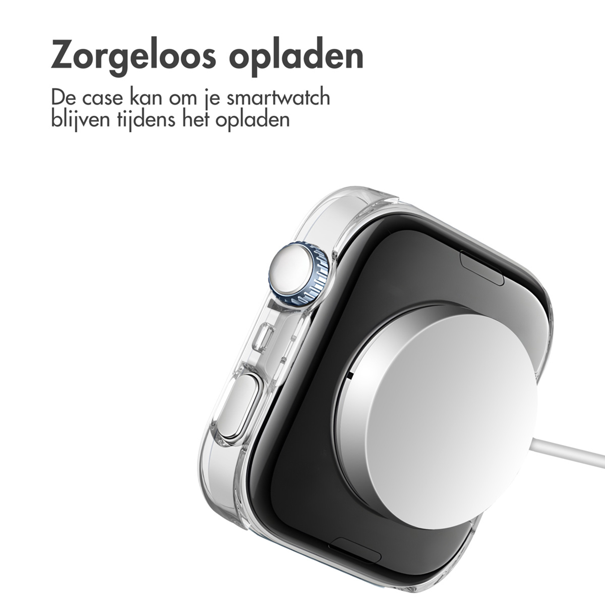 Een doorzichtige hoes beschermt een smartwatch op een oplader.