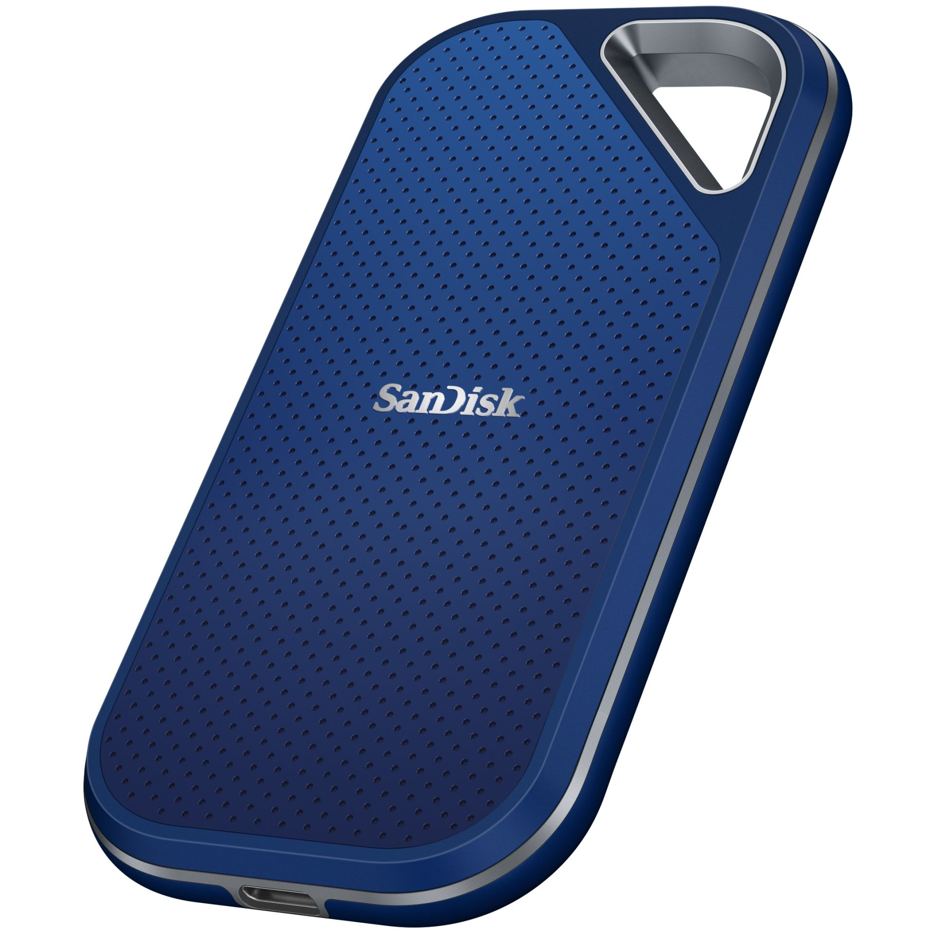 Delikli desenli ve gümüş kenarlı koyu mavi SanDisk SSD.