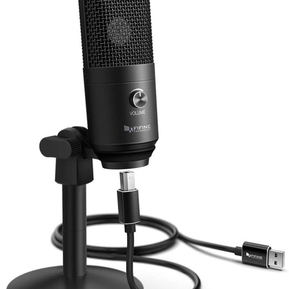 USB kablolu ve ses düğmeli, stant üzerinde siyah kondenser mikrofon.