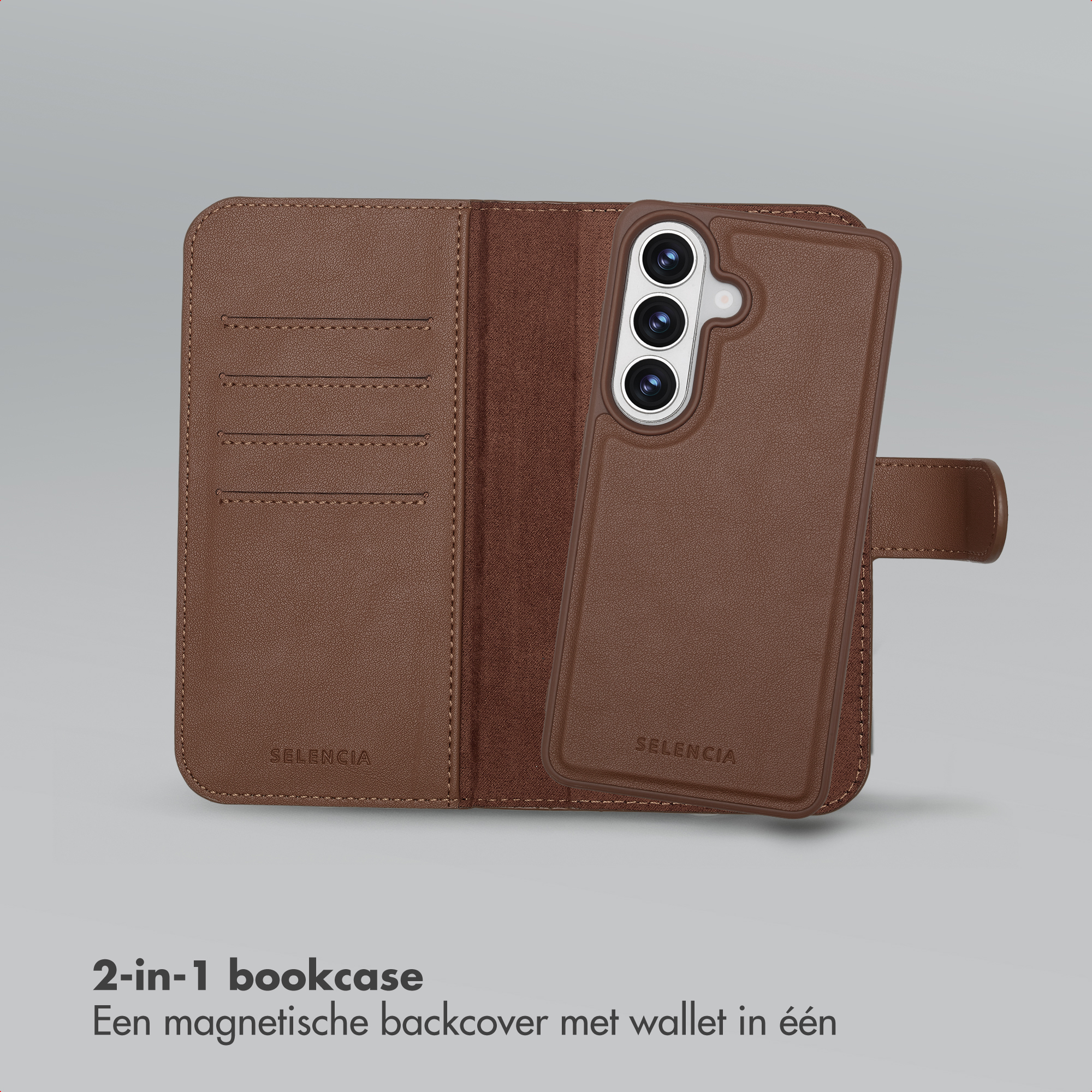 Étui portefeuille en cuir marron pour smartphone à trois caméras.