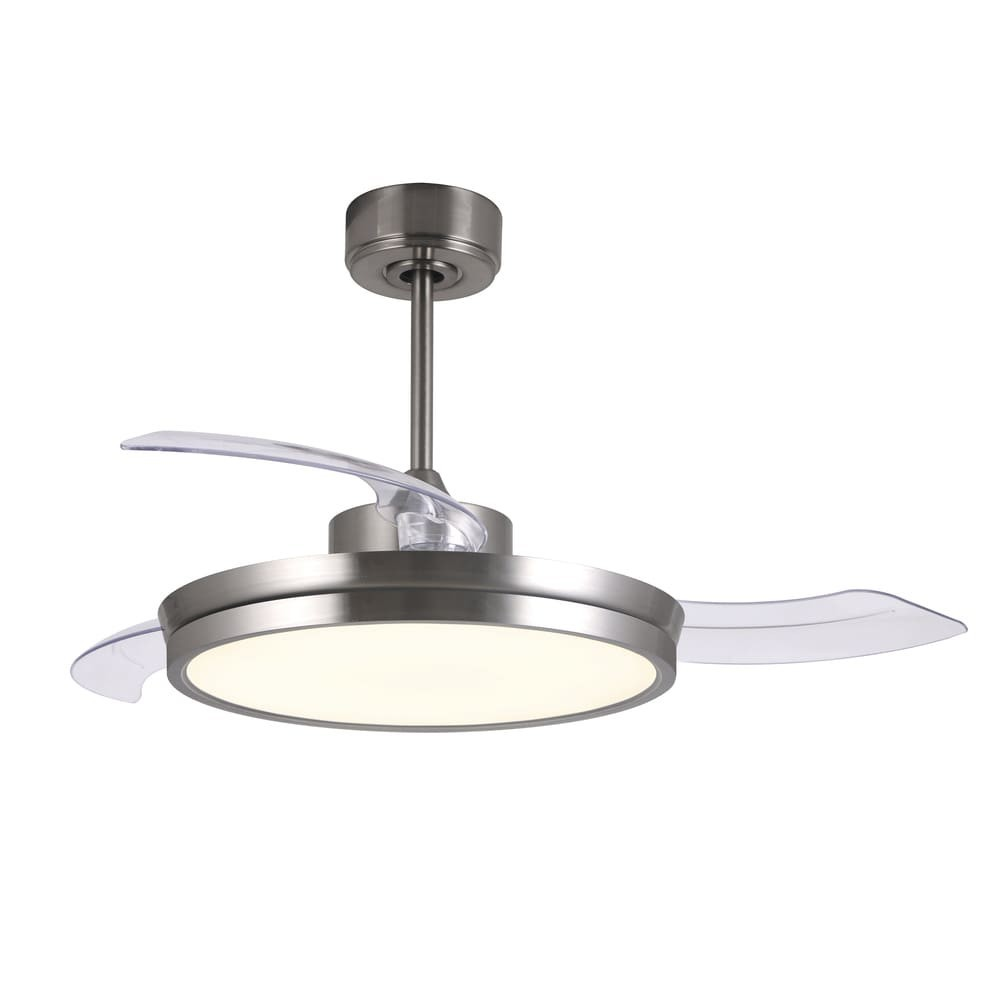 Un ventilador de techo moderno con luces y aspas transparentes.