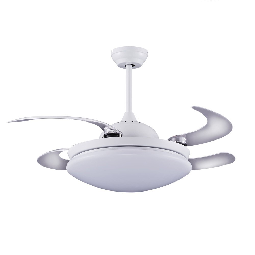 Lámpara ventilador de techo blanca con cuatro aspas retráctiles y luz redonda.
