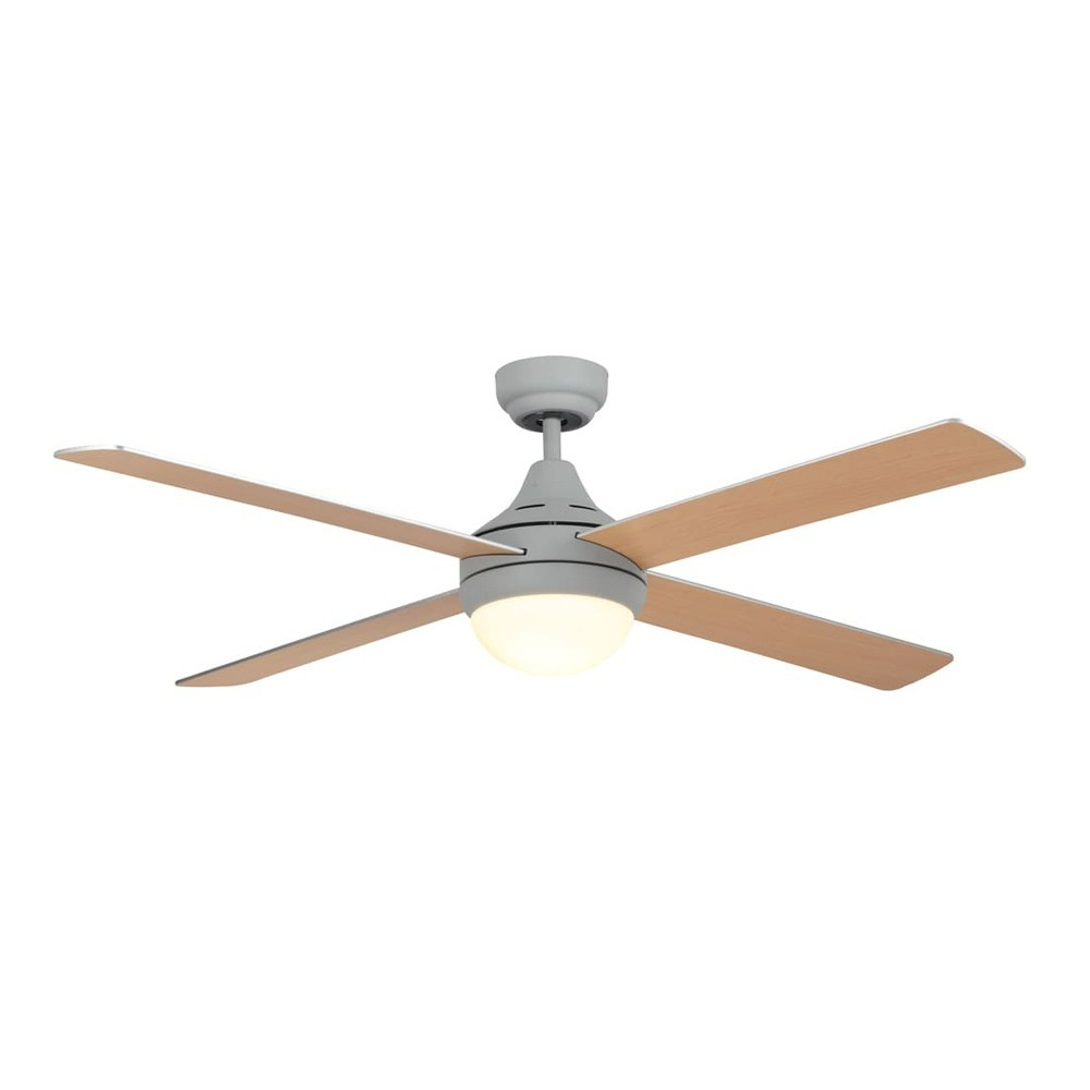 Un ventilador de techo gris con cuatro aspas de madera y una luz integrada.