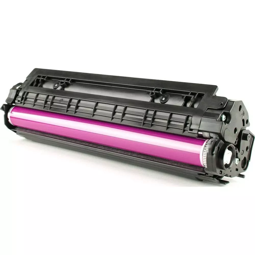 Une cartouche de toner magenta avec un boîtier noir, sur fond blanc.