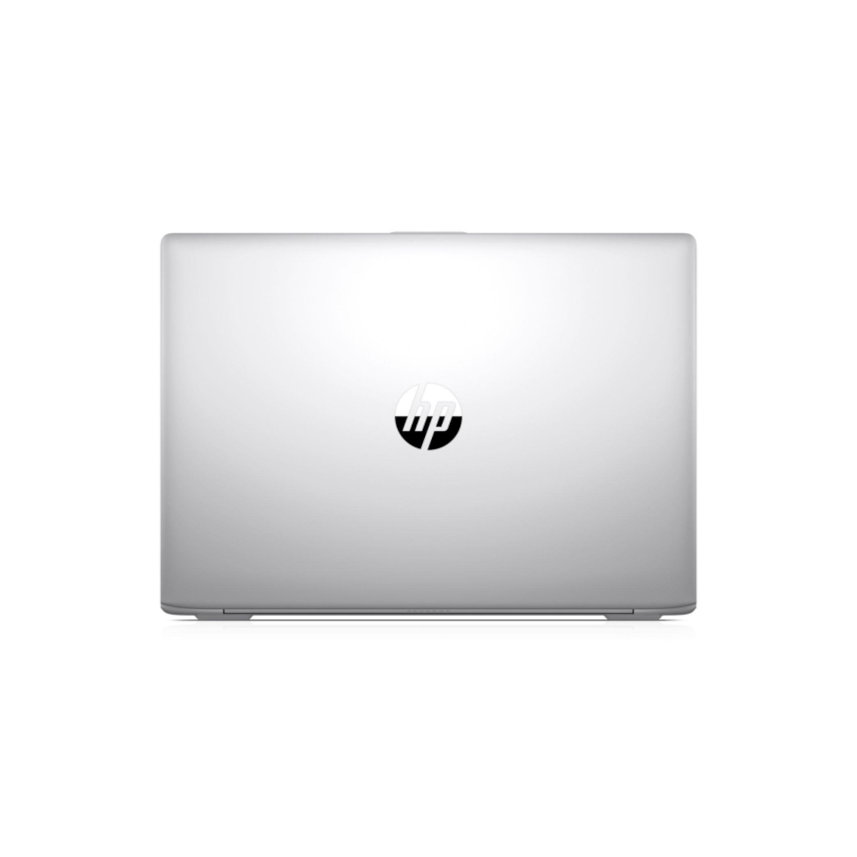 Geschlossener silberner Laptop mit HP-Logo auf dem Deckel, auf weißem Hintergrund.