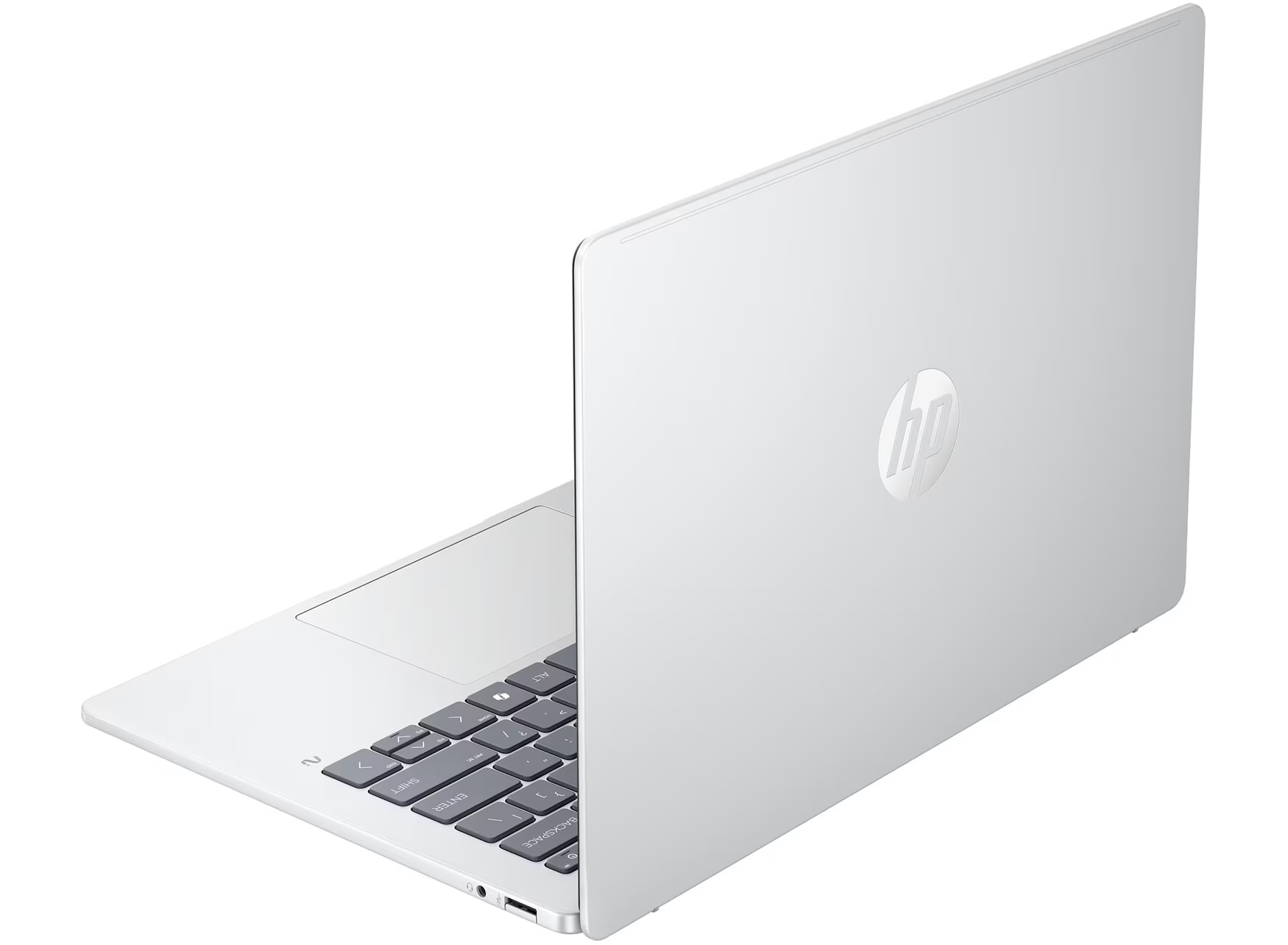 Ein silberner HP Laptop ist auf einem weißen Hintergrund zu sehen.