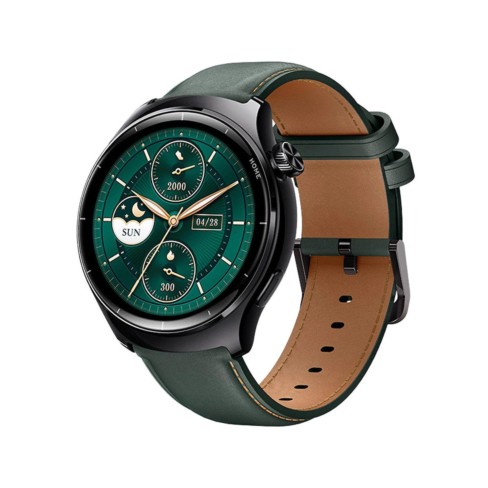Uno smartwatch verde con cinturino in pelle marrone e quadrante scuro.