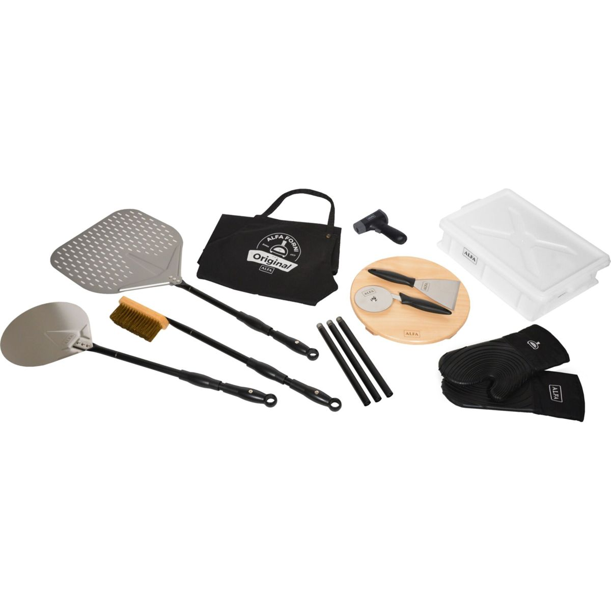 Pizzaofen Zubehör: Schaufeln, Bürste, Tasche, Schneidebrett, Messer, Handschuhe.