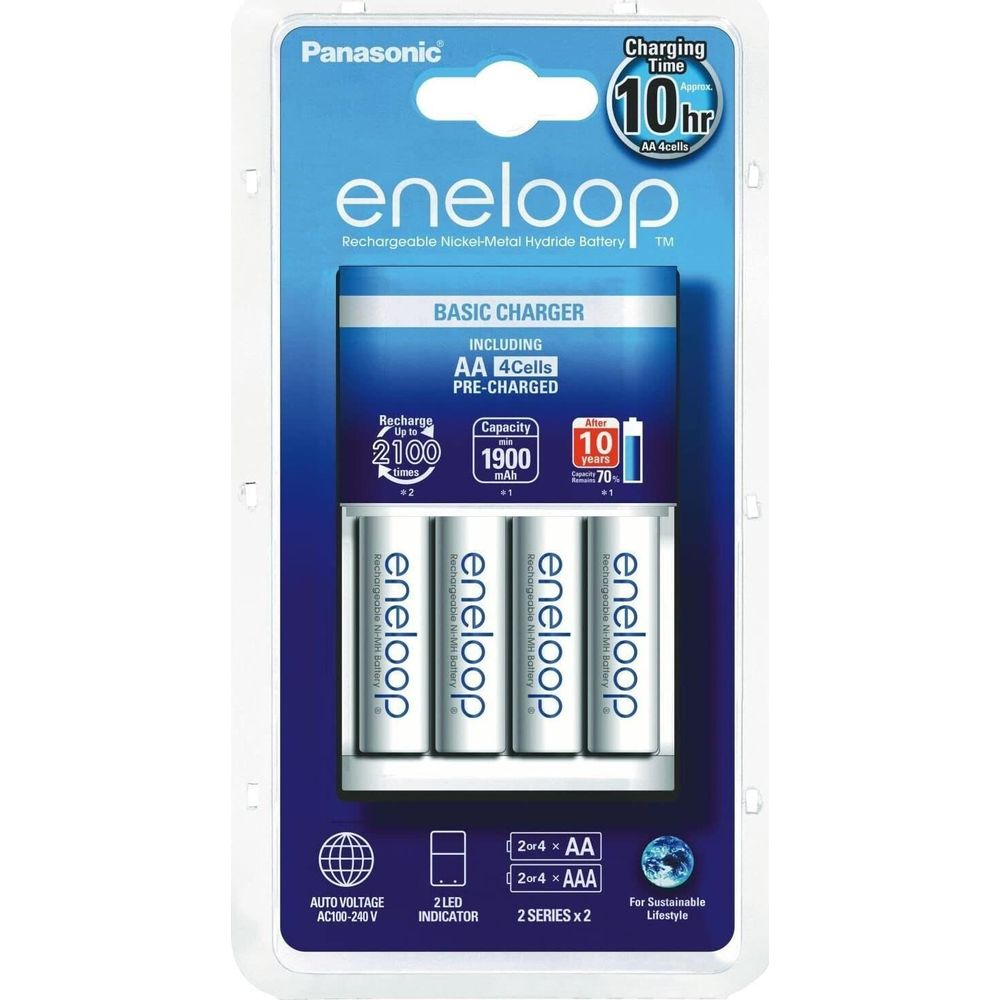 Panasonic Eneloop AA-Akkus mit Ladegerät. 4 vorgeladene Akkus, 1900mAh, 2100 Ladezyklen.