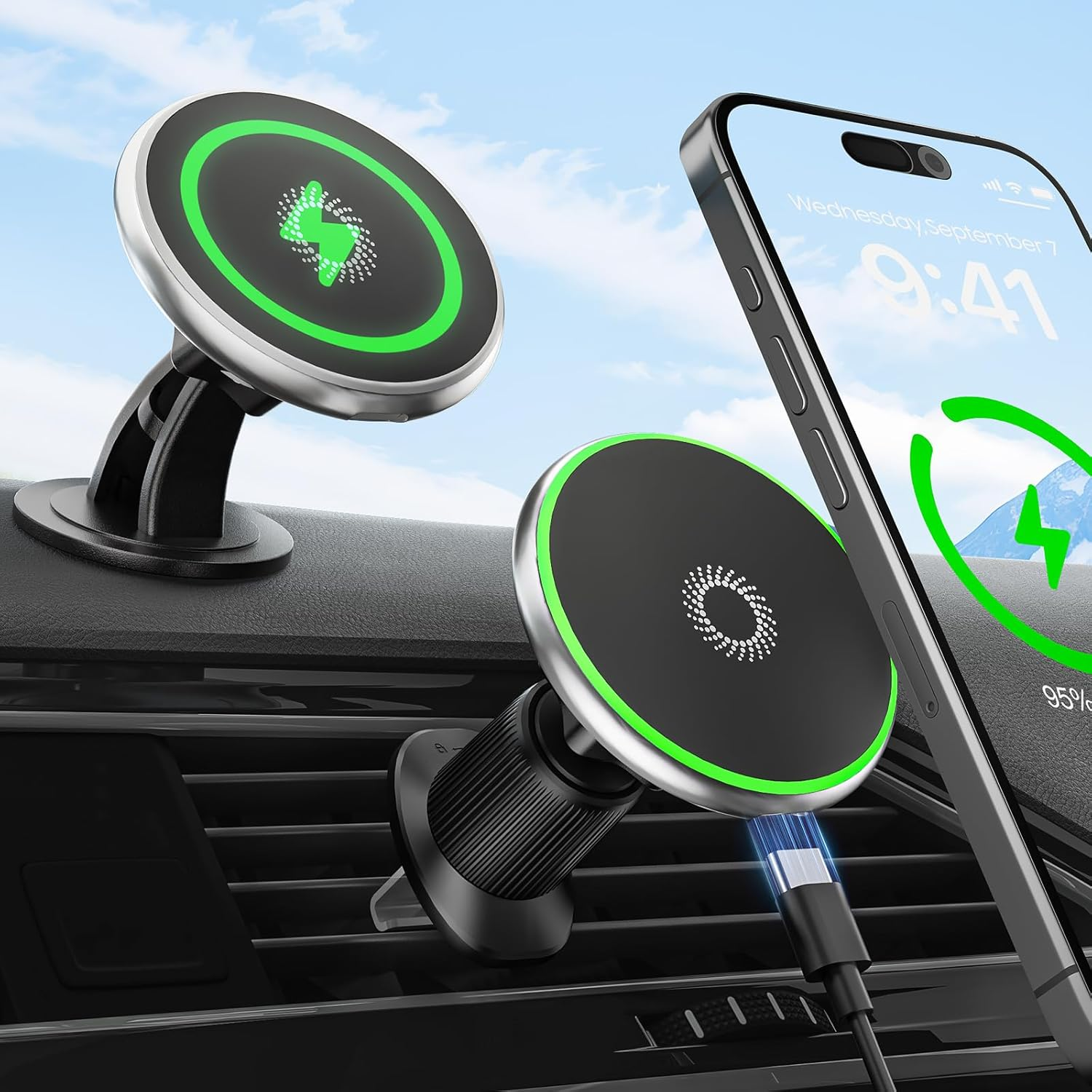 Zwei schwarze kabellose Ladegeräte mit grüner Beleuchtung auf Armaturenbrett, eines mit Telefon.