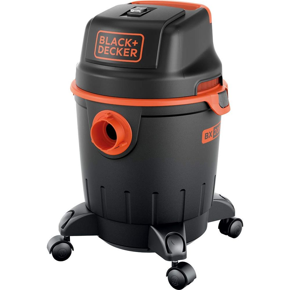 Aspirapolvere Black+Decker bagnato/asciutto nero con accenti arancioni su ruote.