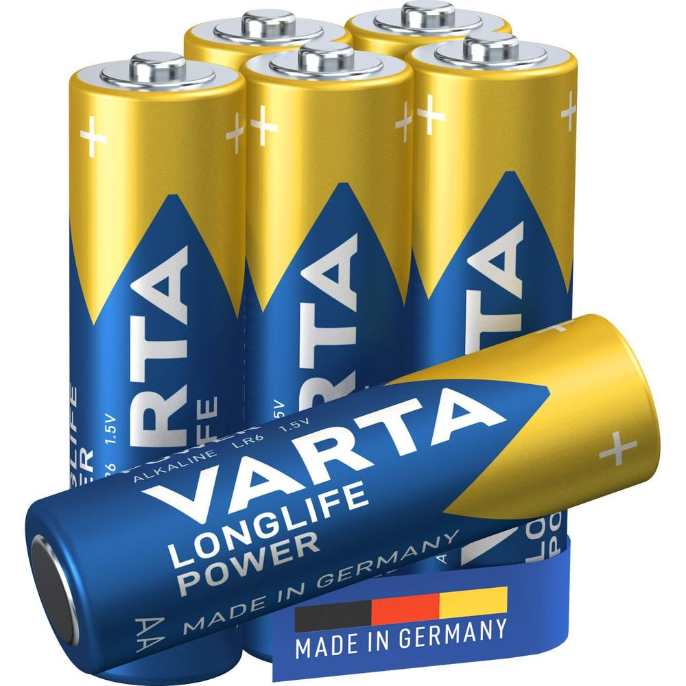 Quattro batterie Varta AA con design giallo e blu. Una è davanti.