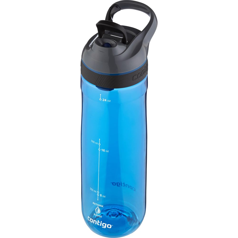 Blaue Contigo Trinkflasche mit schwarzem Deckel und Henkel, mit Messmarkierungen.