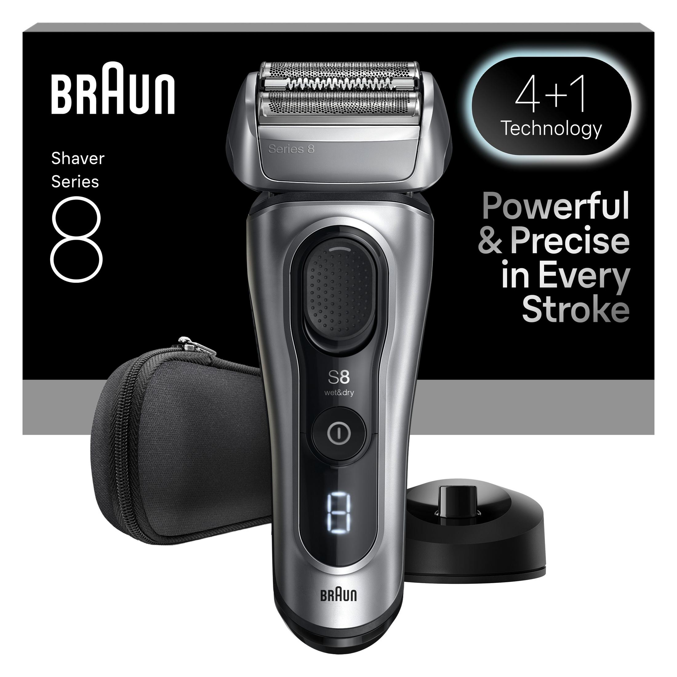 Ein silberner Braun Series 8 Rasierer mit Ladebasis und Tasche.