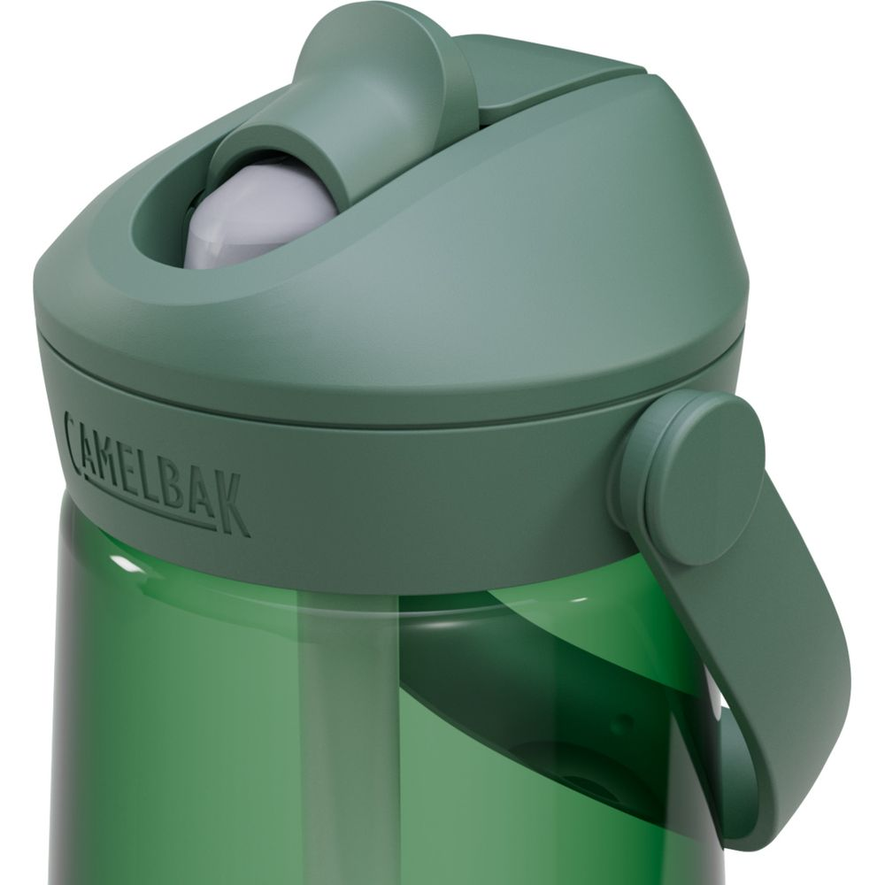 Grüne Camelbak-Trinkflasche mit Strohhalm und Tragegriff.