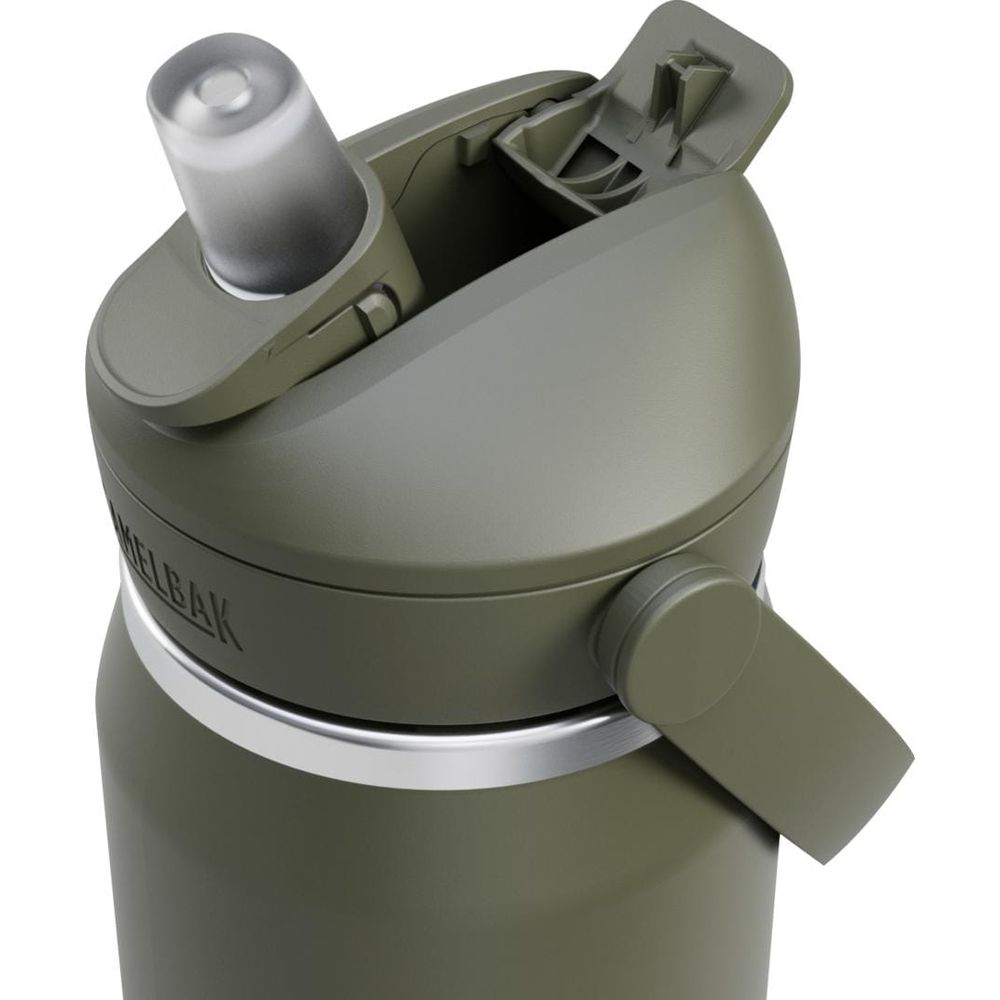 Eine grüne Trinkflasche mit offenem Deckel und Strohhalm.