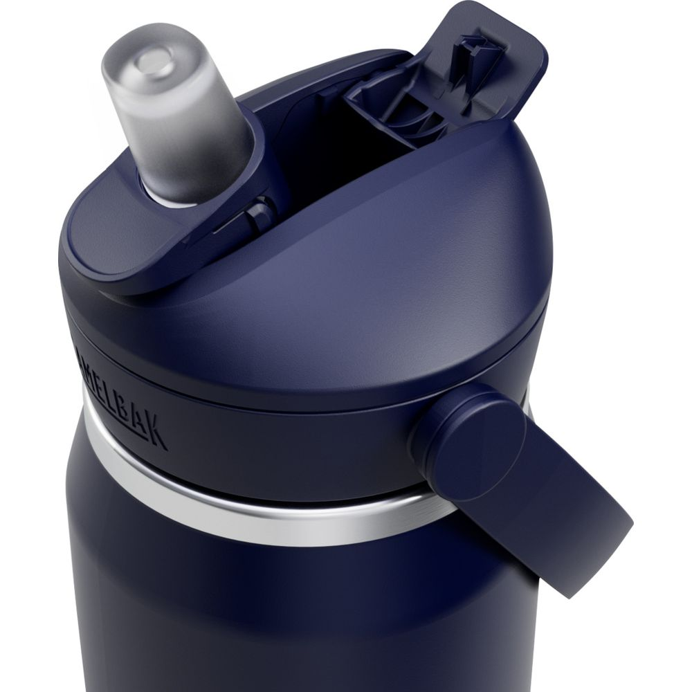 Dunkelblaue Trinkflasche mit offenem Deckel und Strohhalm.