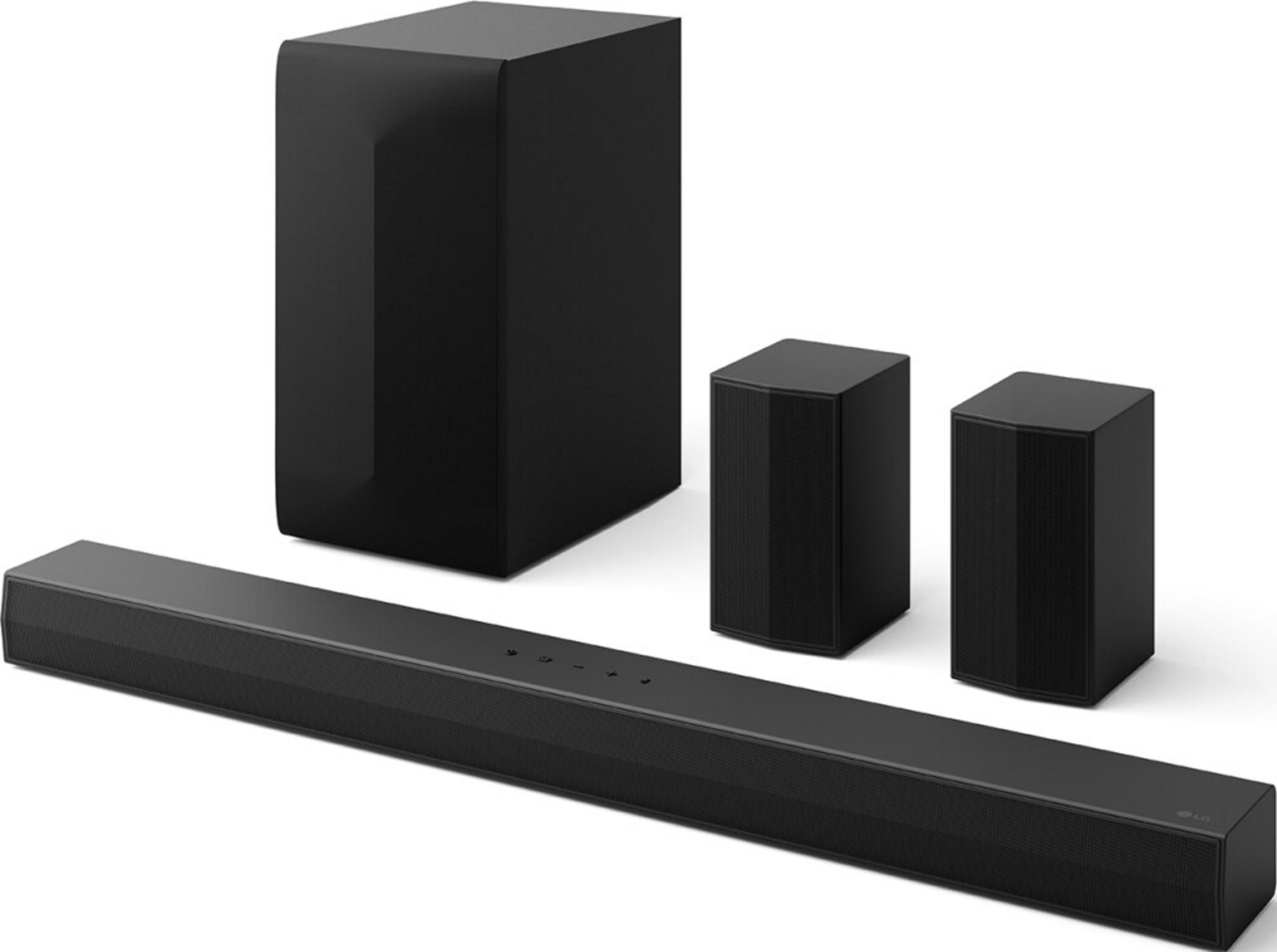 Schwarze Soundbar mit Subwoofer und zwei Lautsprechern auf weißem Hintergrund.