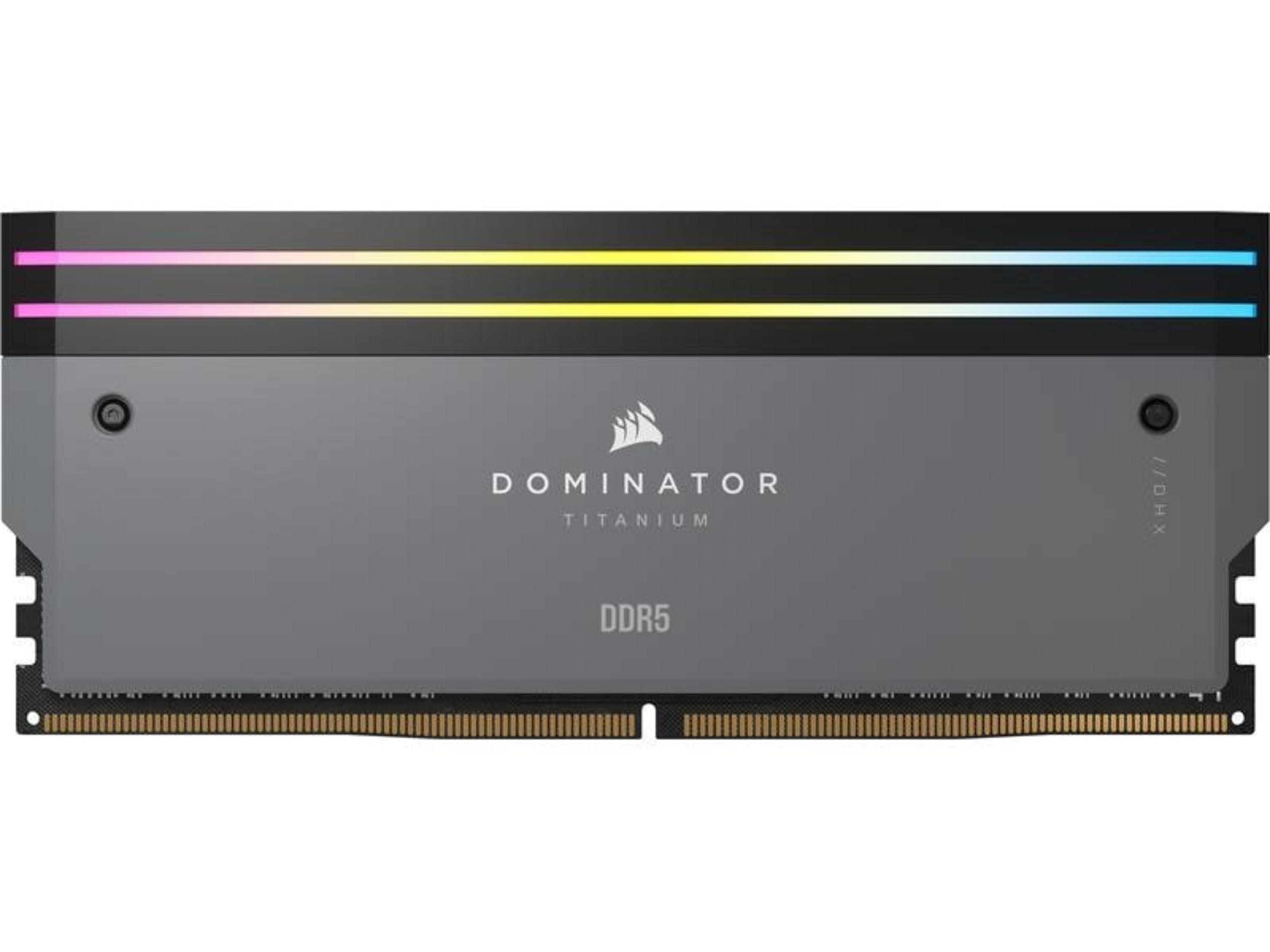 Ein graues DDR5 RAM-Modul mit RGB-Beleuchtung oben.