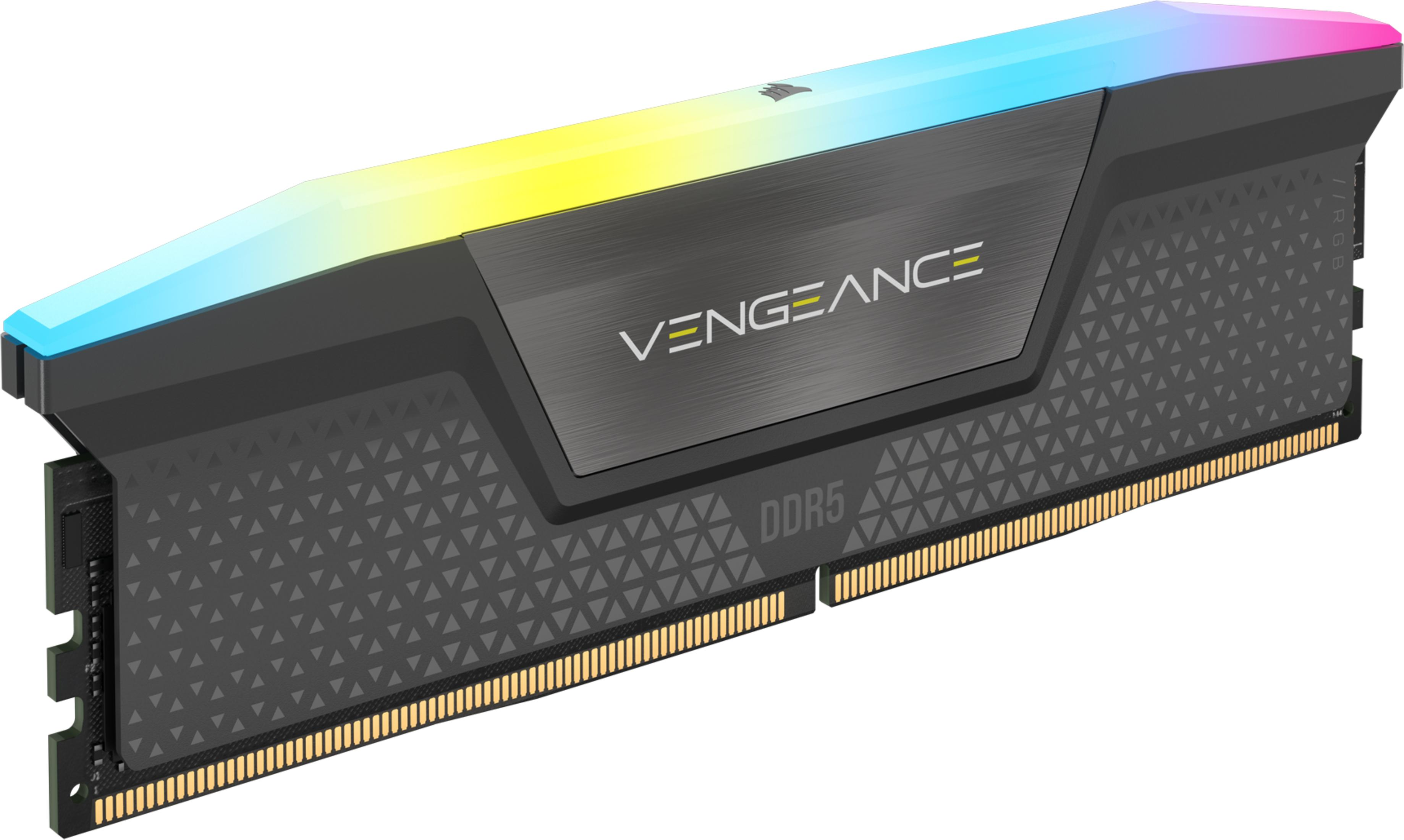 Un modulo RAM DDR5 nero con illuminazione RGB e marchio VENGEANCE.