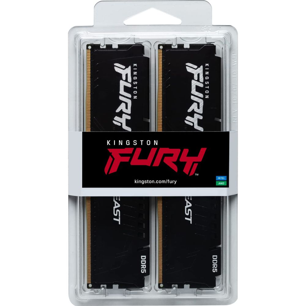 Cztery moduły RAM Kingston Fury DDR5 w opakowaniu. Czarne moduły ze złotymi pinami.
