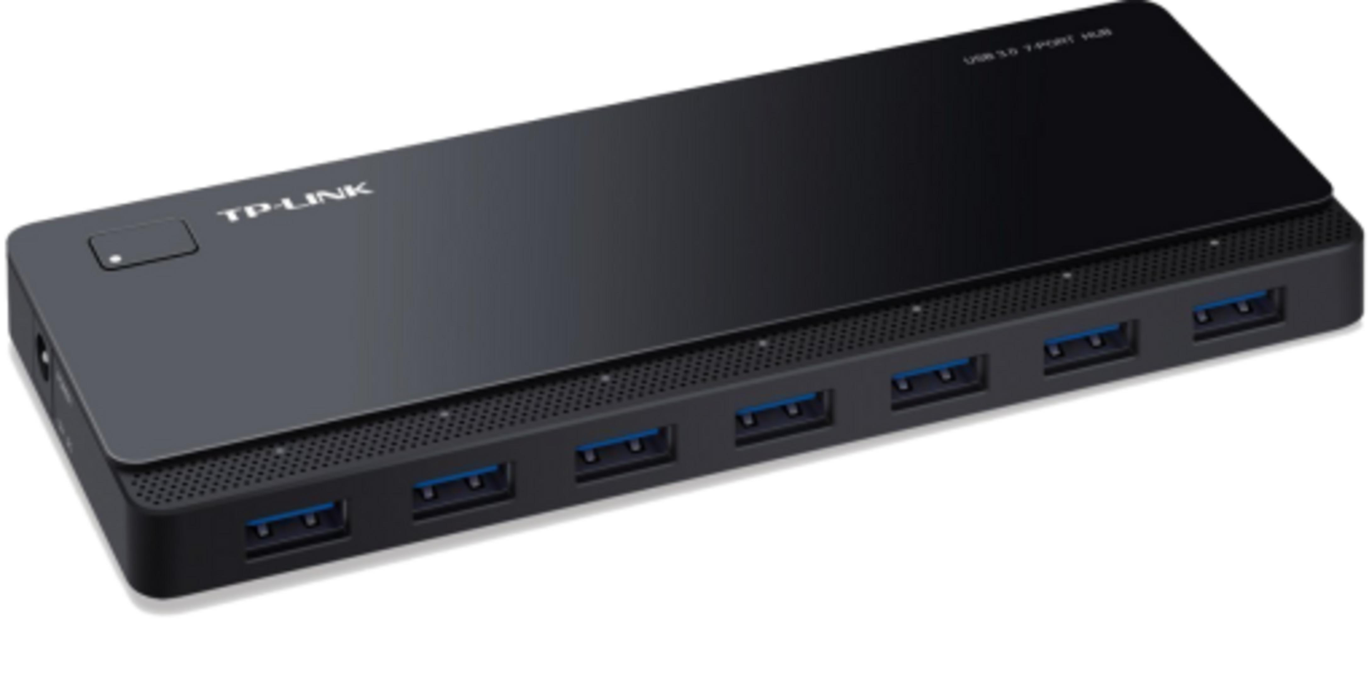 Schwarzer TP-Link USB 3.0 Hub mit sieben Ports und LED-Anzeige.
