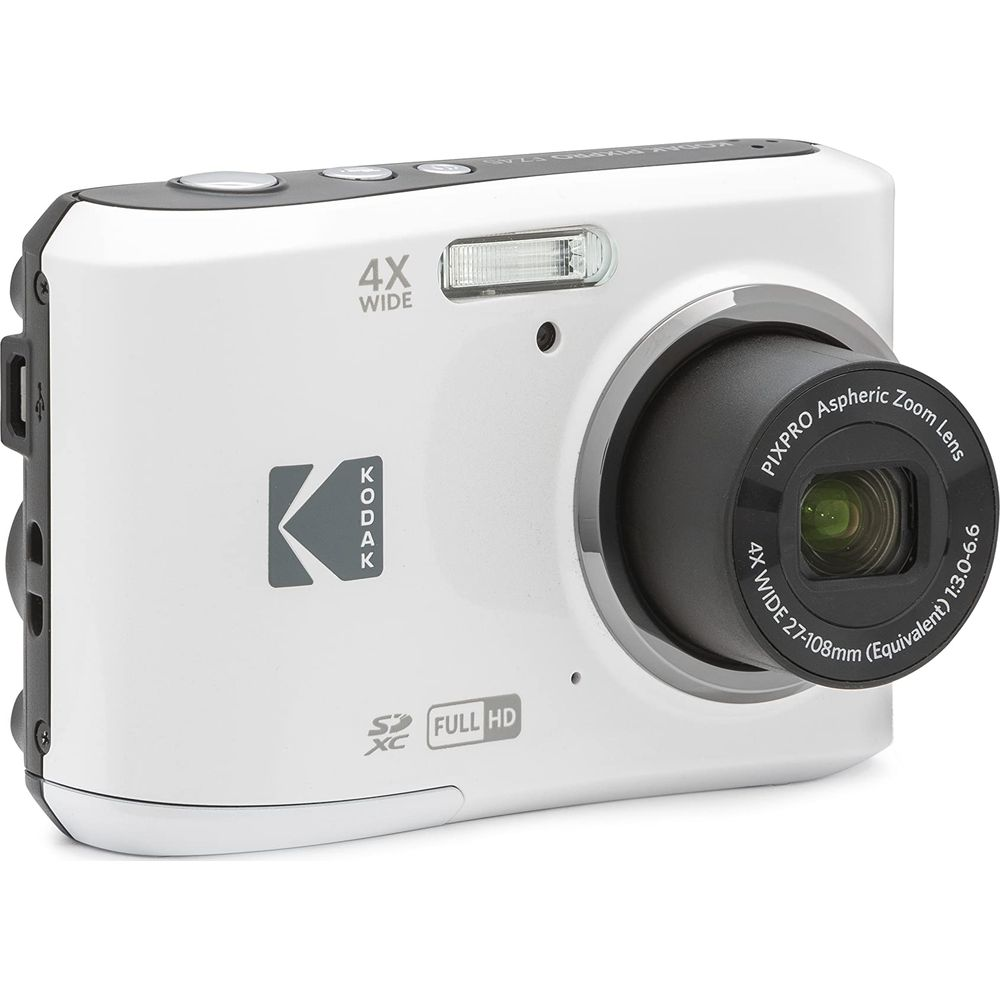 Biały aparat cyfrowy Kodak z obiektywem szerokokątnym 4x i lampą błyskową.