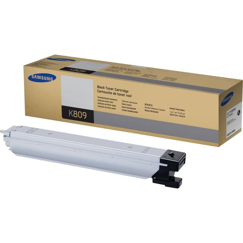 Una cartuccia toner nero Samsung K809 e la sua scatola.