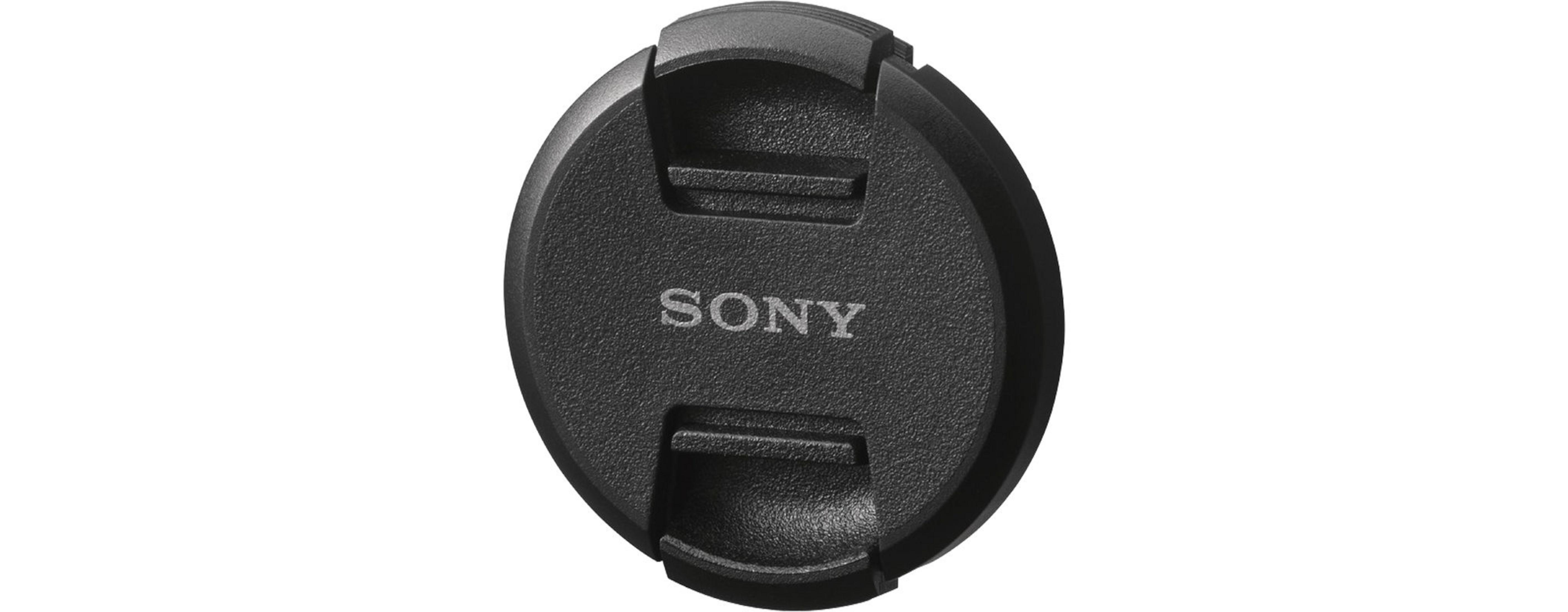 Czarna osłona obiektywu Sony z wytłoczonym logo, na białym tle.