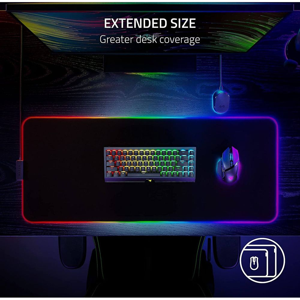 Podświetlana podkładka na biurko z klawiaturą i myszą.