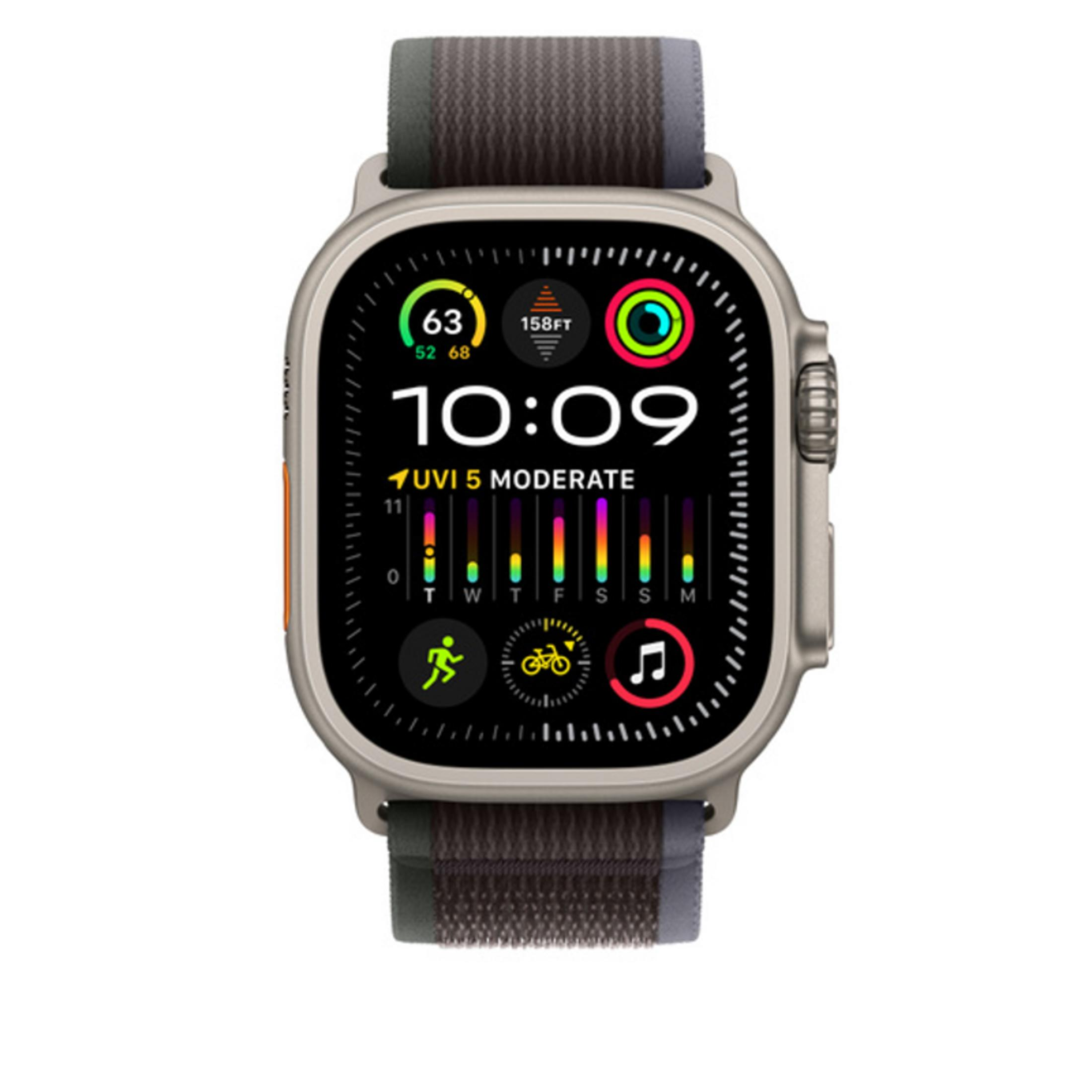 Une montre connectée grise avec cadran coloré et bracelet multicolore.