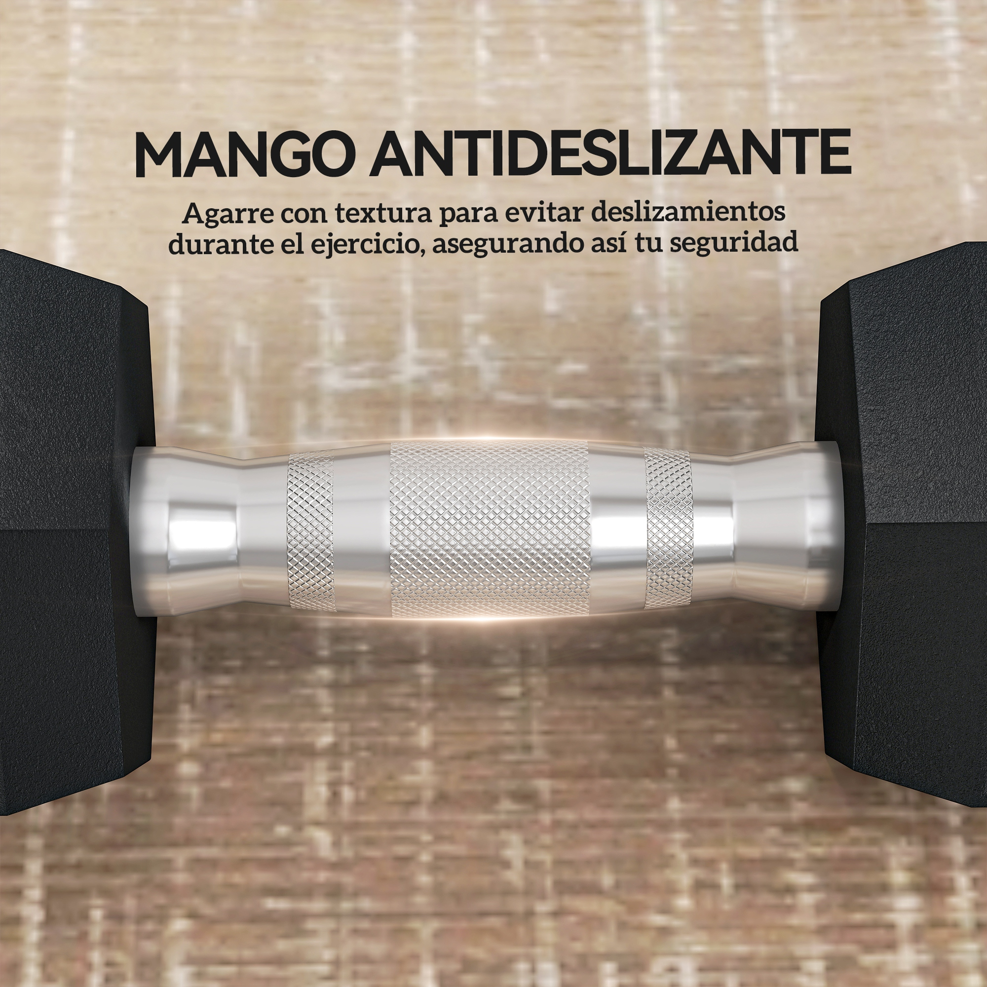 Mancuerna negra con agarre plateado y texturizado sobre fondo de madera.