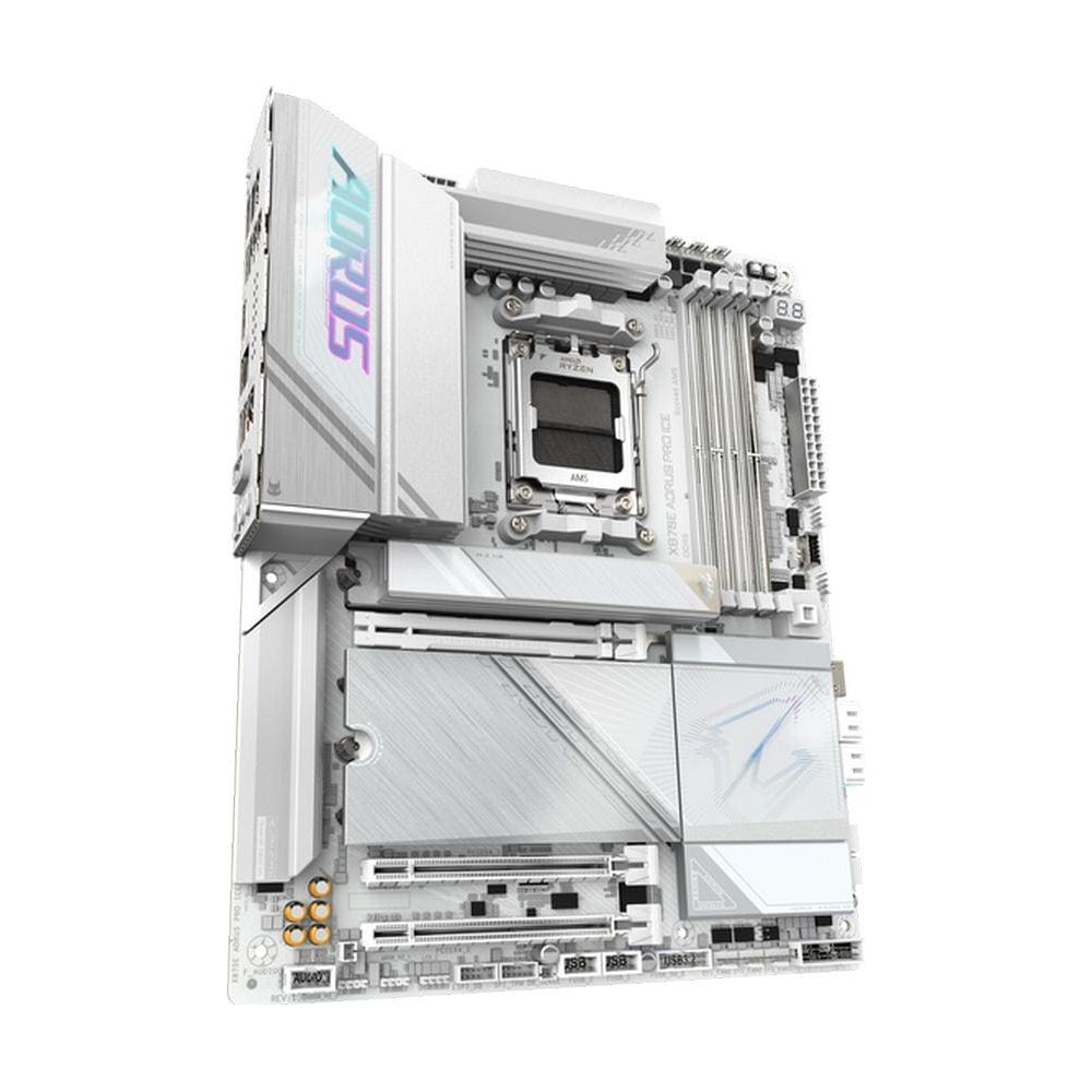 Biała płyta główna z logo AORUS, gniazdem CPU i slotami RAM.