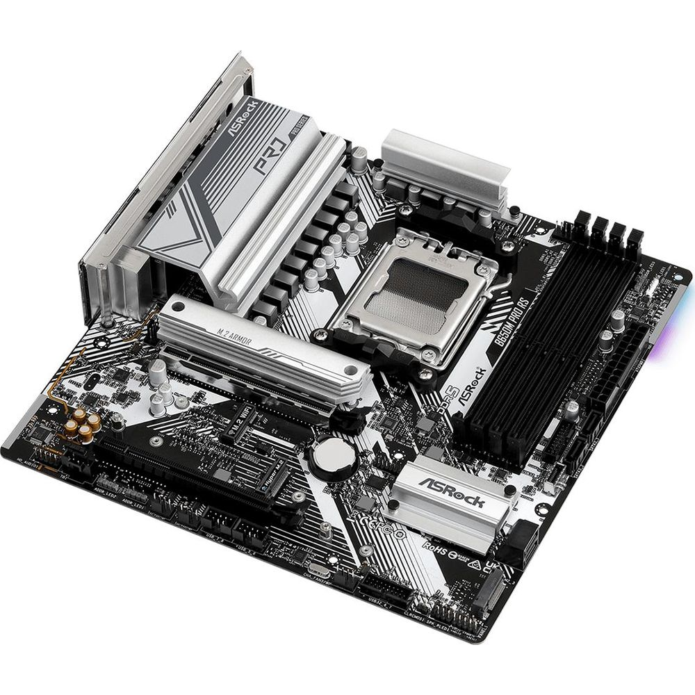 Płyta główna ASRock B650M PRO RS z gniazdem CPU, radiatorami i slotami RAM.