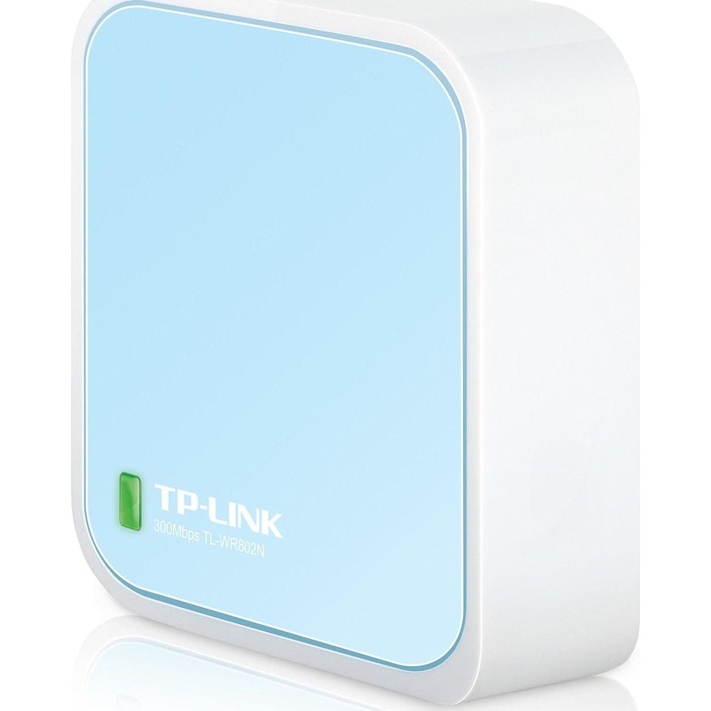 Ein kleiner weißer TP-Link Router mit blauer Vorderseite und grünem Licht.