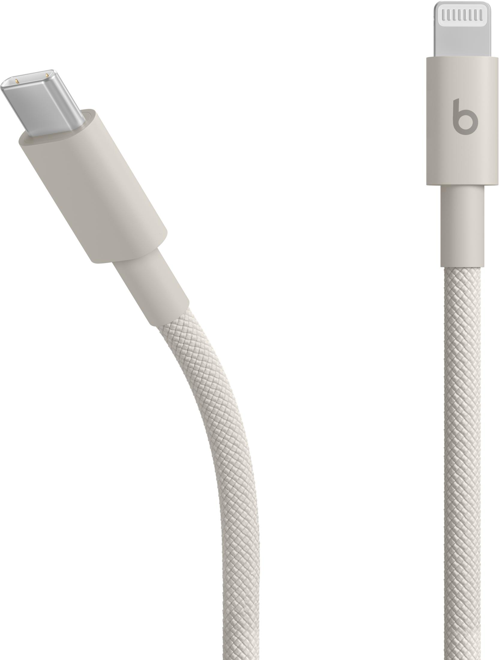 Een witte USB-C kabel en een Lightning kabel met Beats logo.