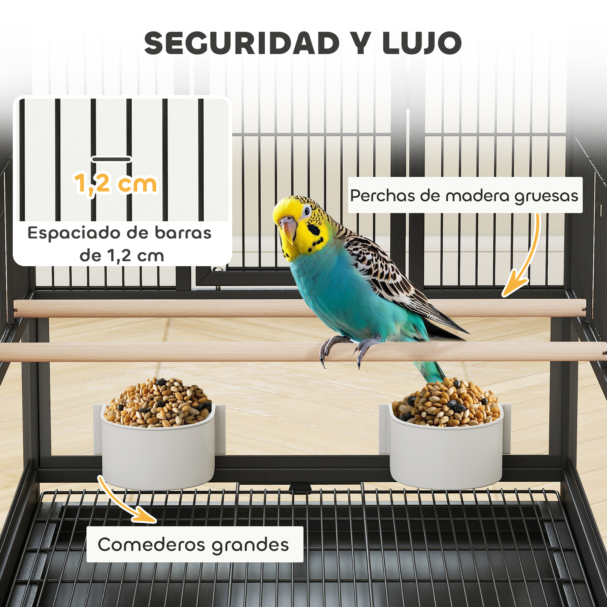 Un periquito se posa en una percha en una jaula con comederos.