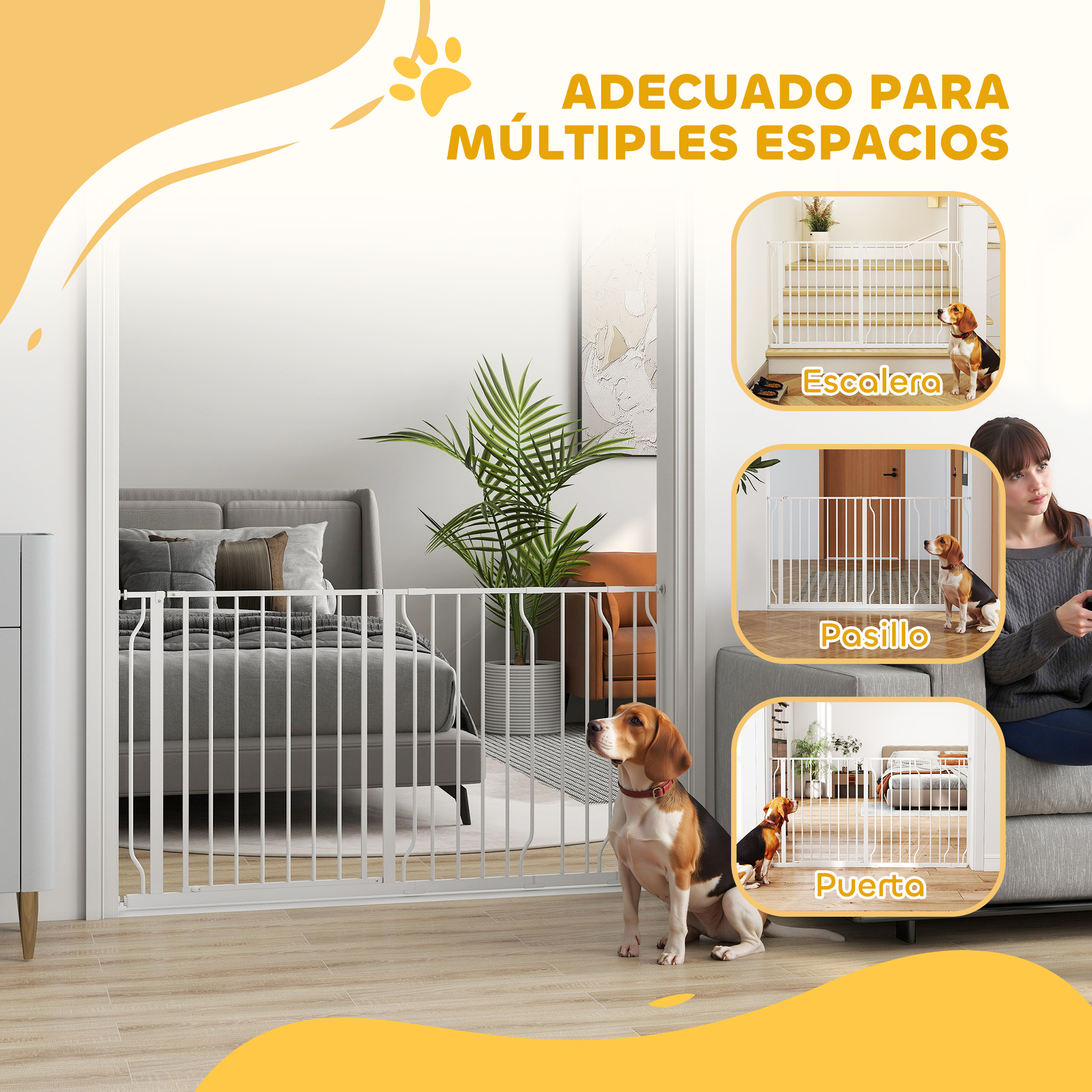Un perro se sienta ante una barrera blanca en un dormitorio y en las escaleras.