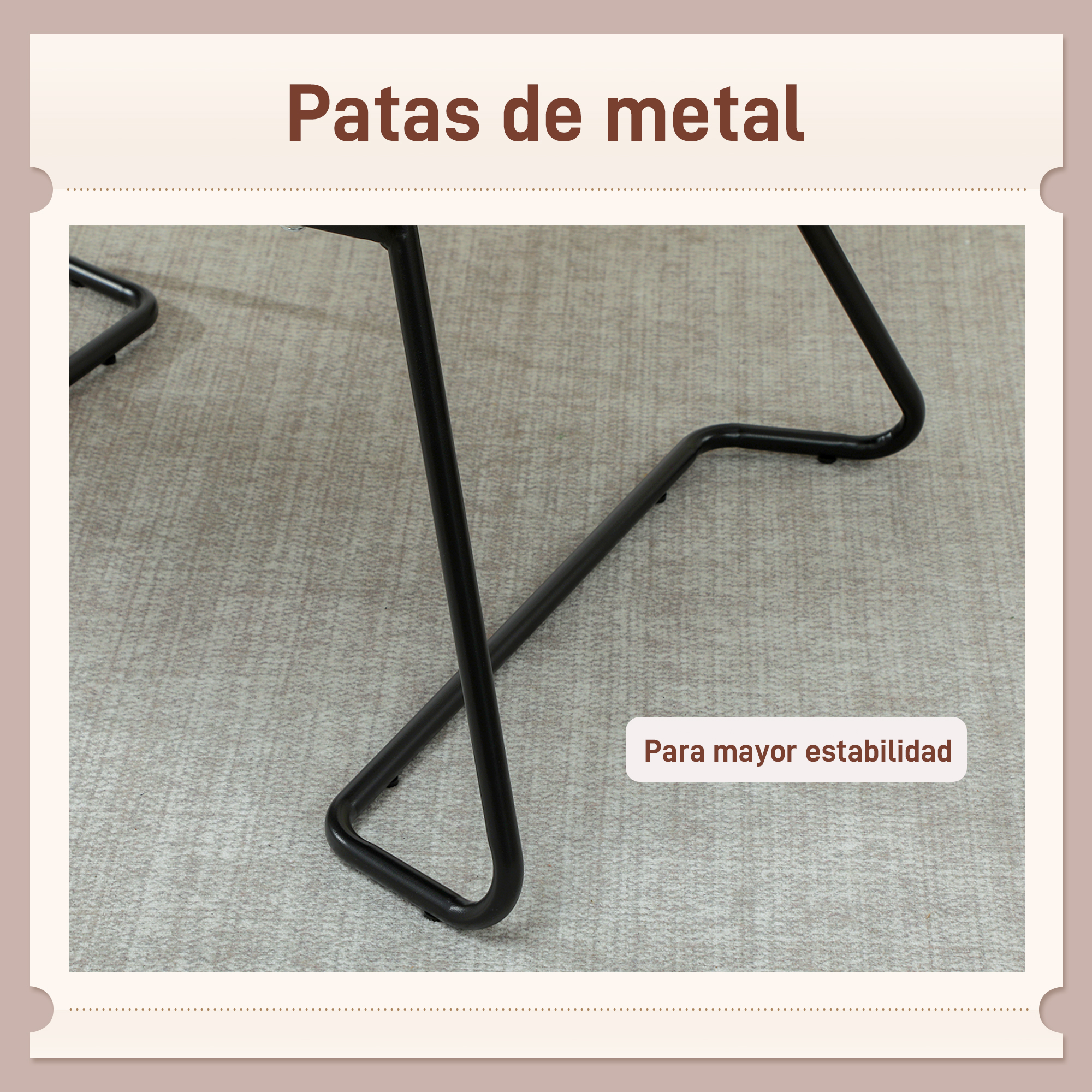 Patas de metal negras de una silla sobre alfombra gris.
