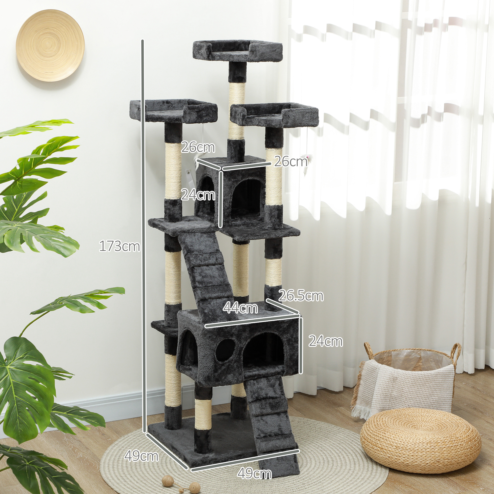 Un árbol rascador alto y gris oscuro con varios niveles, casas y perchas.