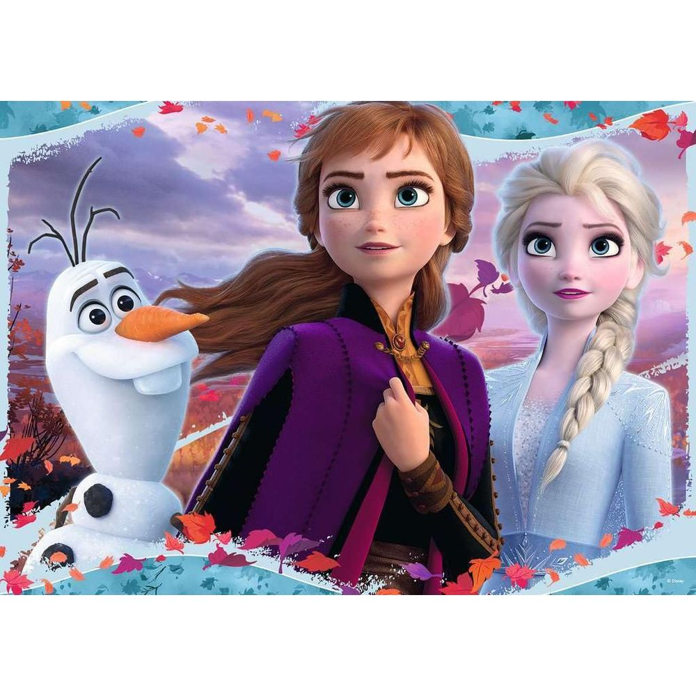 Olaf, Anna und Elsa stehen nebeneinander vor einem herbstlichen Himmel.