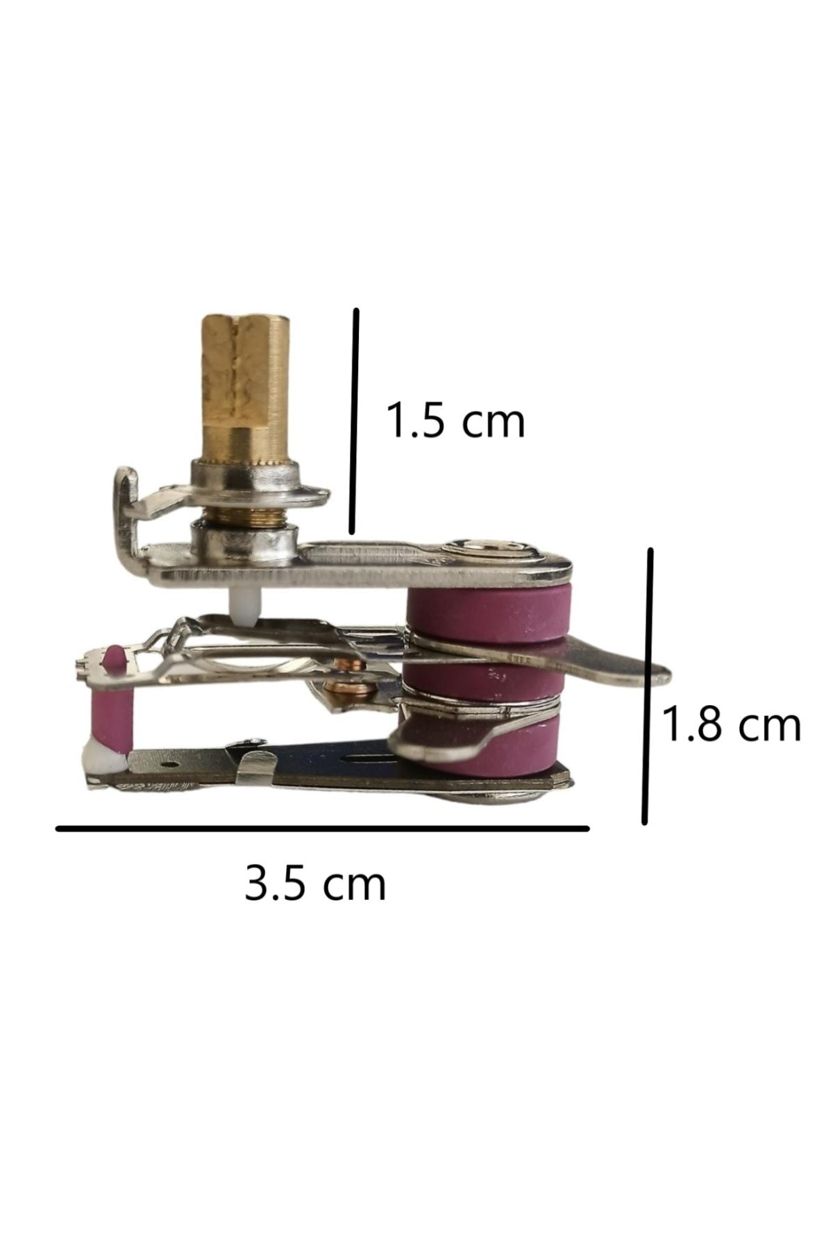 Boyutları ölçülmüş bir termostat: 3,5 cm uzunluk, 1,8 cm yükseklik, 1,5 cm genişlik.