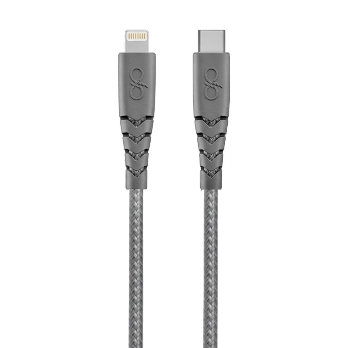 Câble gris avec connecteurs Lightning et USB-C, prise détaillée.