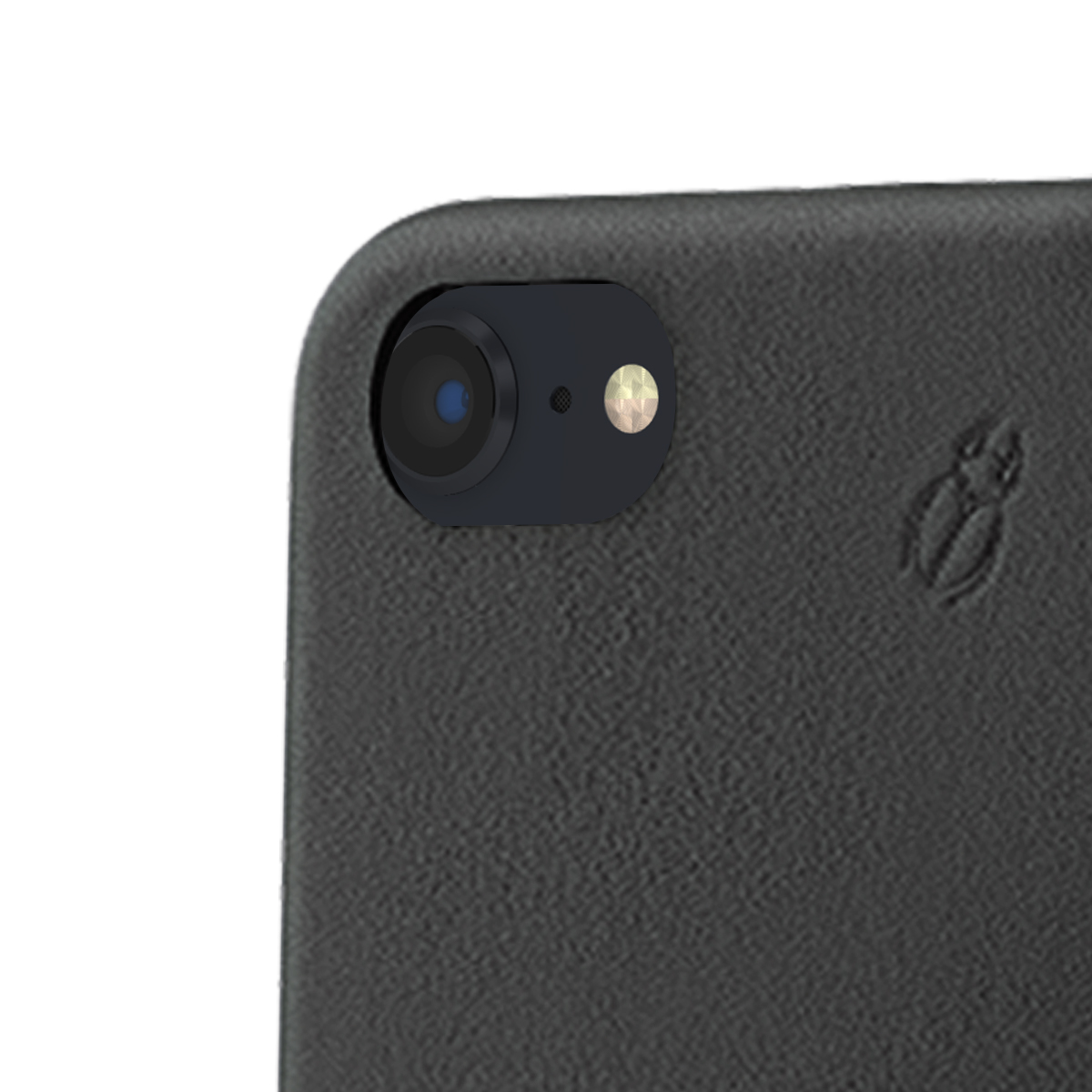Primo piano del retro nero di un telefono con modulo fotocamera e logo.