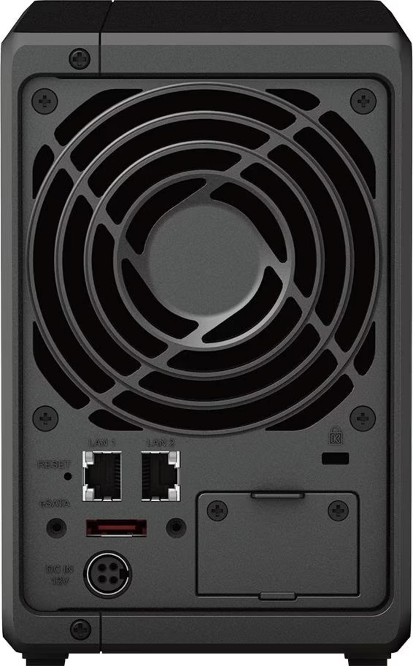 Retro del dispositivo NAS con ventola, porte LAN, reset, eSATA, DC-In.