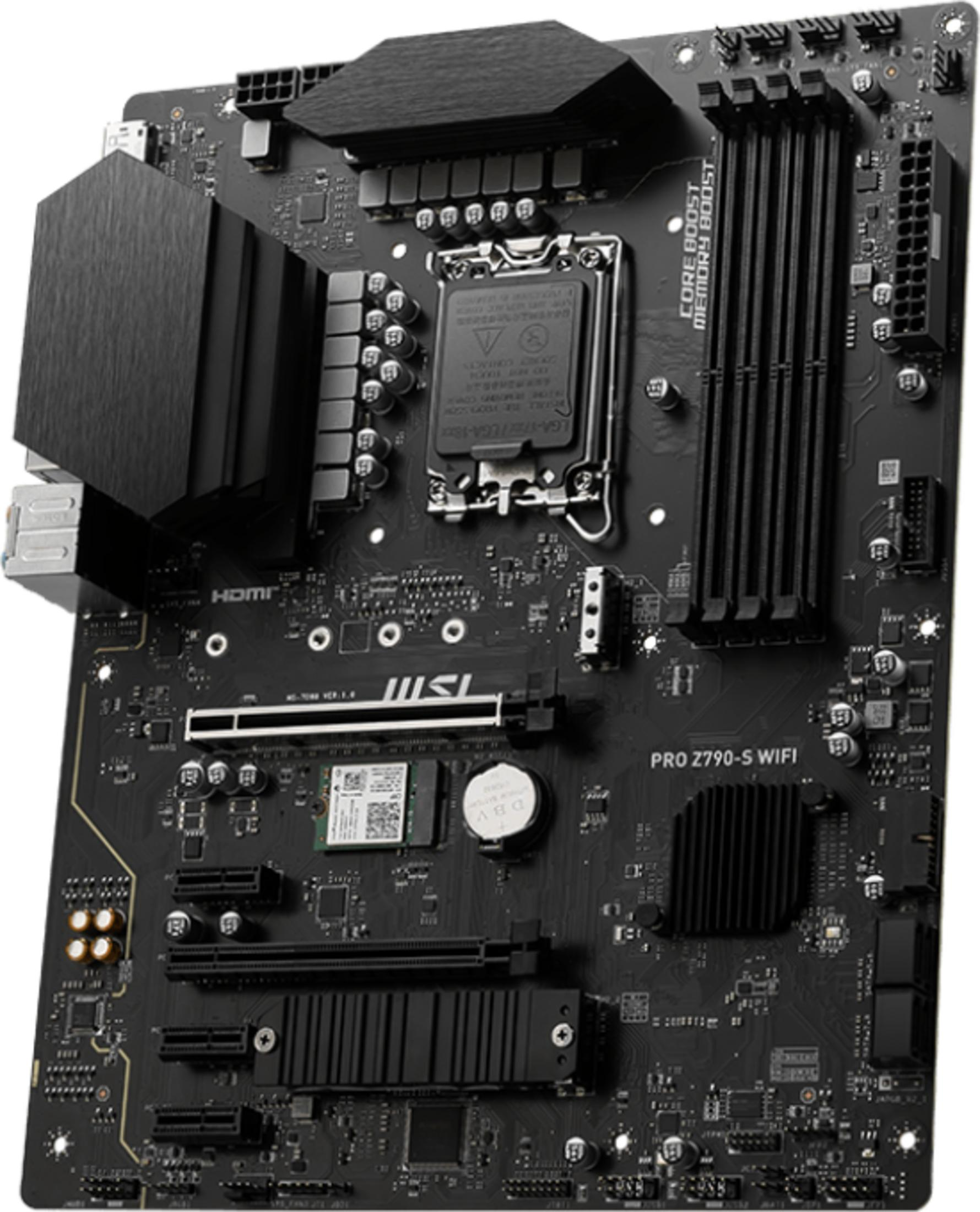 Scheda madre MSI PRO Z790-S WIFI nera con socket CPU, slot RAM e dissipatori.