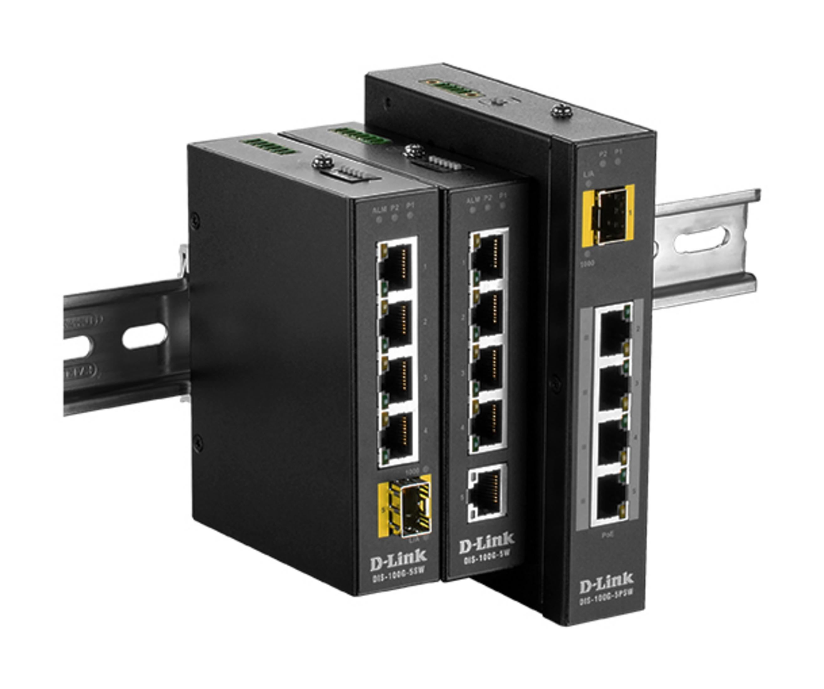 Tre switch di rete D-Link neri montati su guida DIN.
