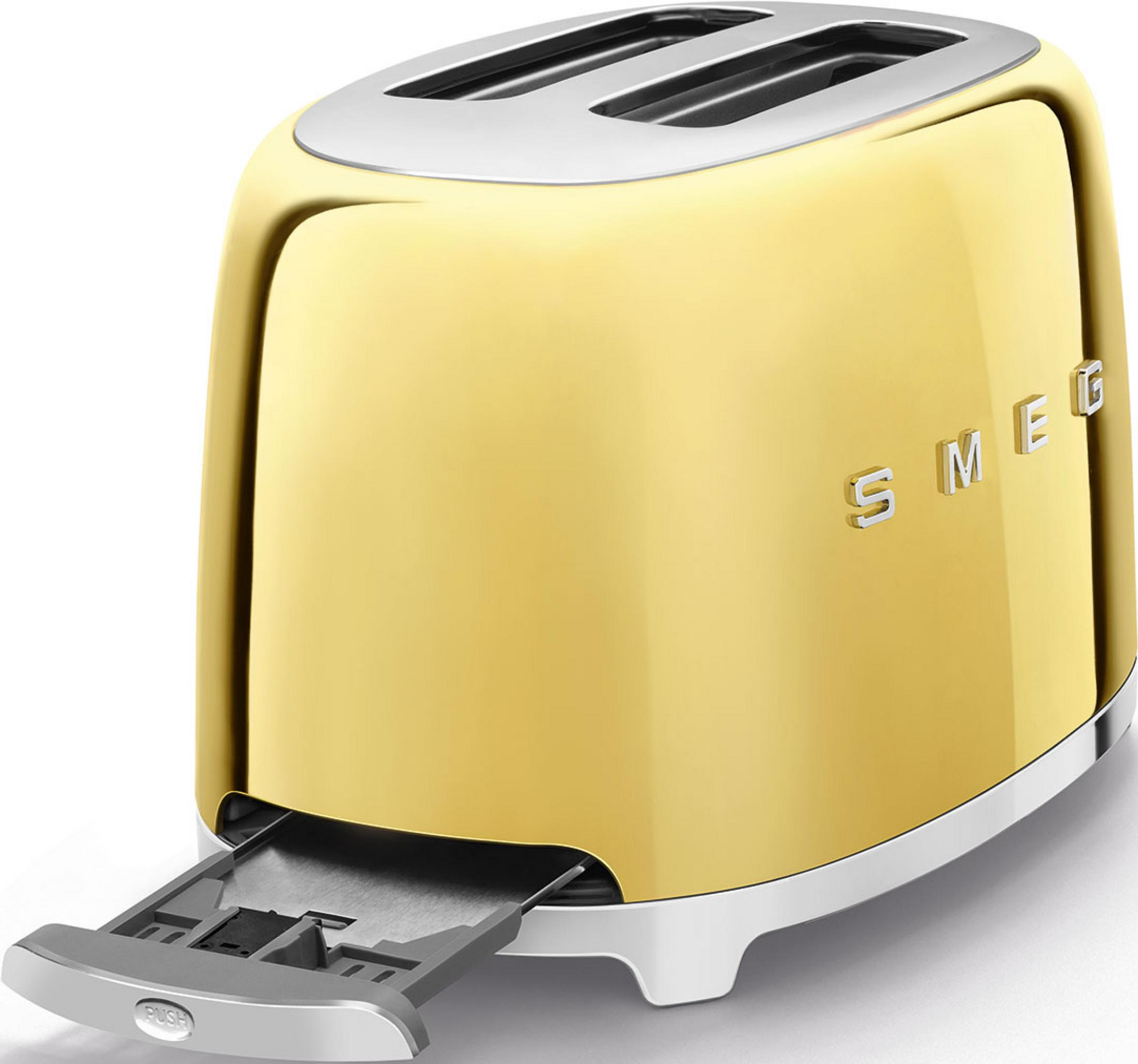 Gümüş aksanlar ve "SMEG" logosuna sahip parlak altın rengi tost makinesi.