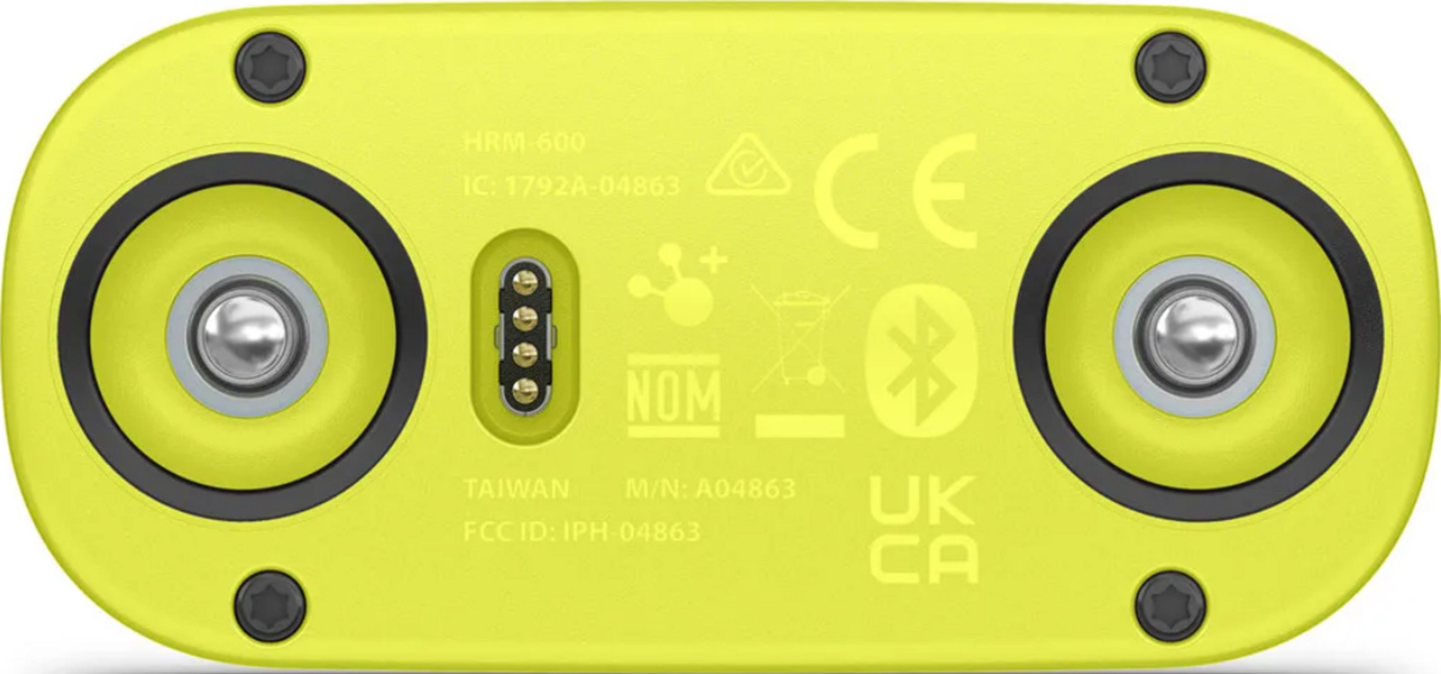 Żółte urządzenie z dwoma głośnikami, portem ładowania i znakami certyfikacji.
